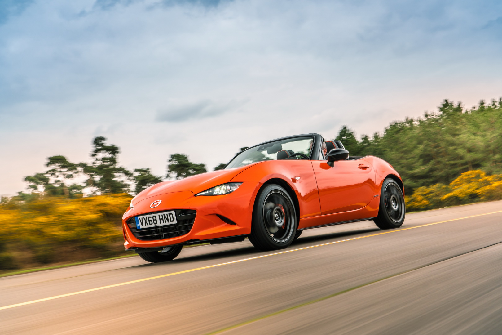 Mazda Brings 550 MX-5 30th Anniversary Editions To The UK