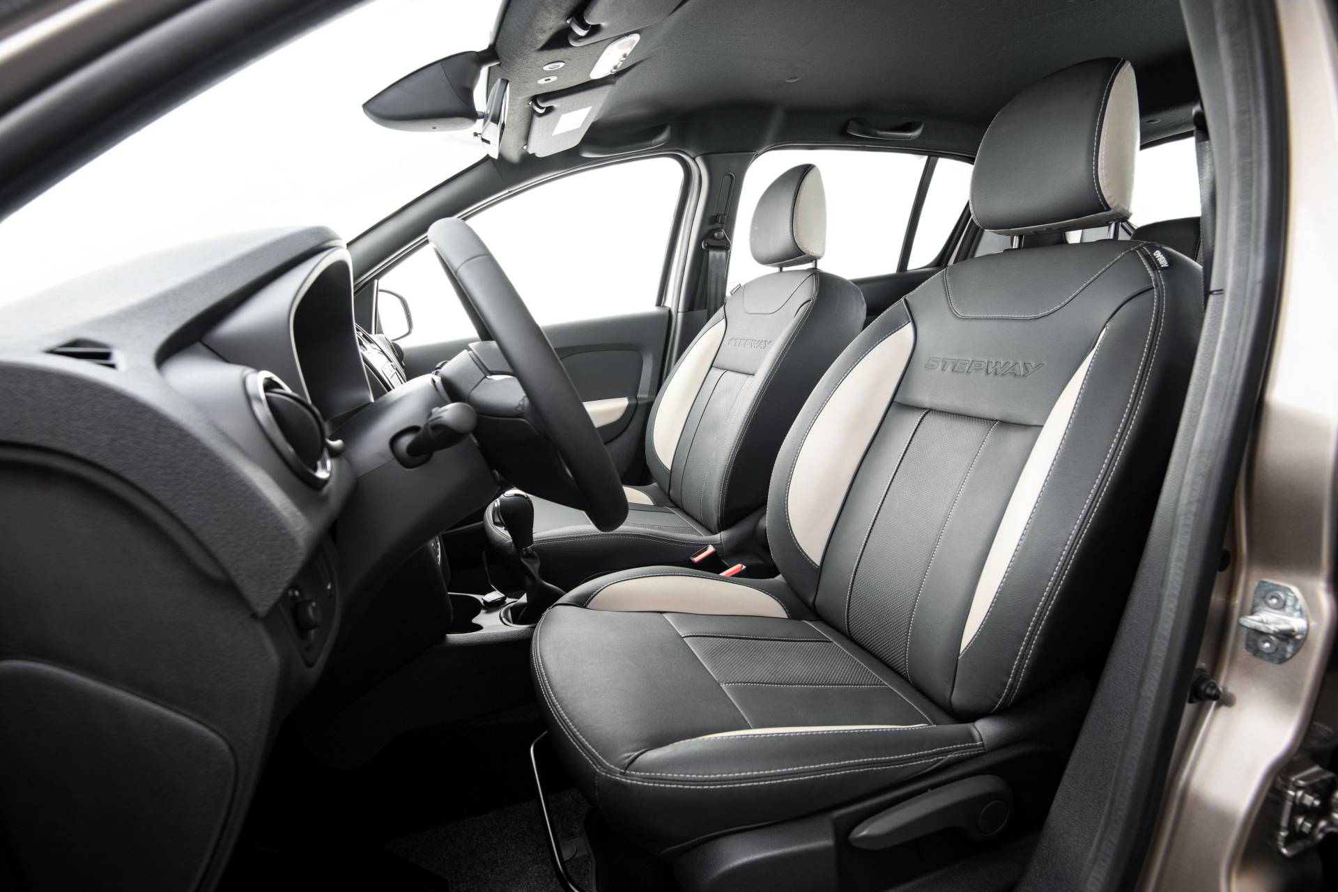 2020 Renault Logan, Sandero And Stepway Unveiled In Brazil With New Styling, CVT Option