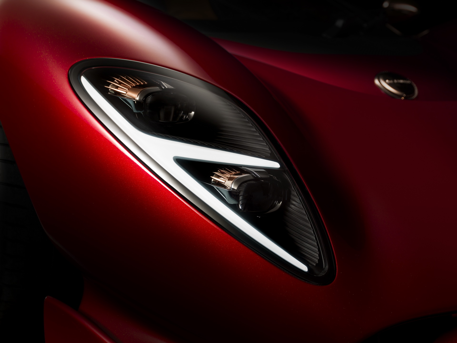 De Tomaso Returns With Ultra-Gorgeous P72 Supercar