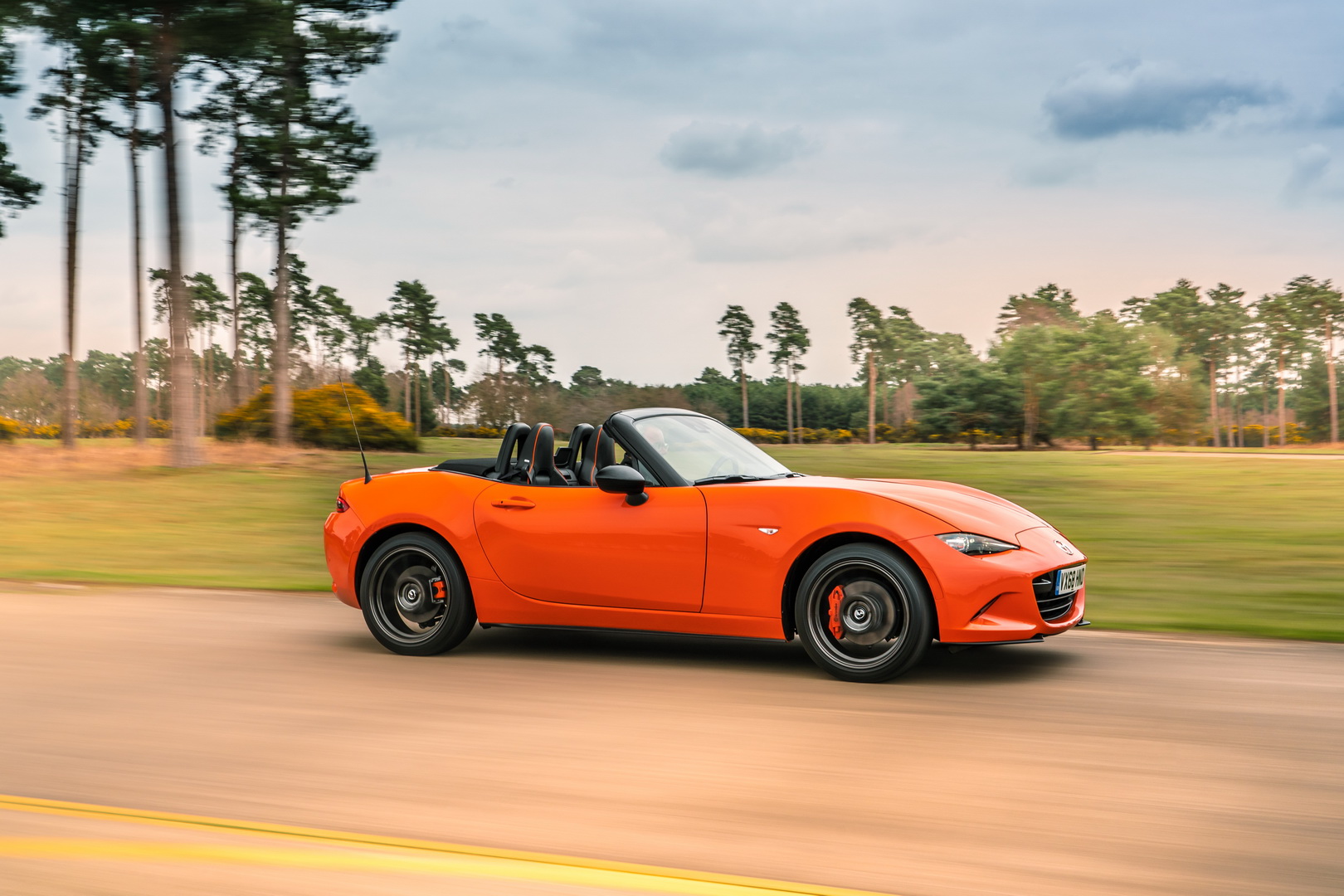 Mazda Brings 550 MX-5 30th Anniversary Editions To The UK