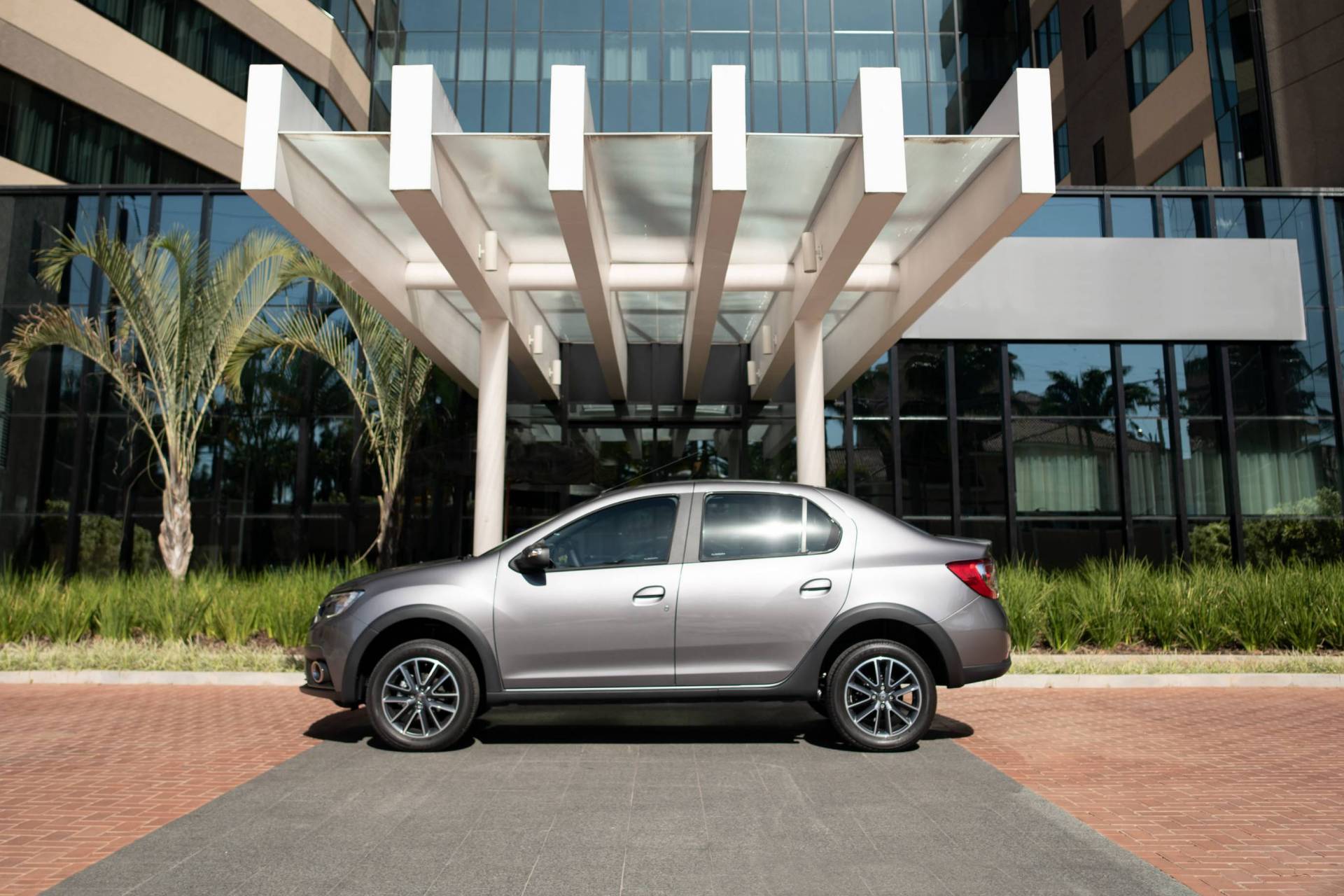 2020 Renault Logan, Sandero And Stepway Unveiled In Brazil With New Styling, CVT Option