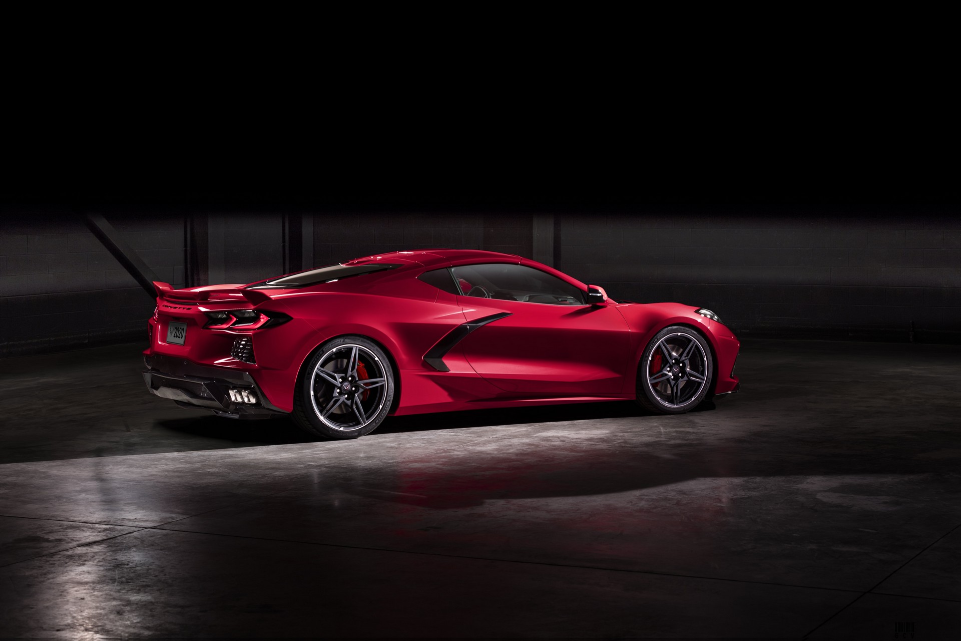2020 Corvette C8 Is America’s Mid-Engine Sports Car For The Masses