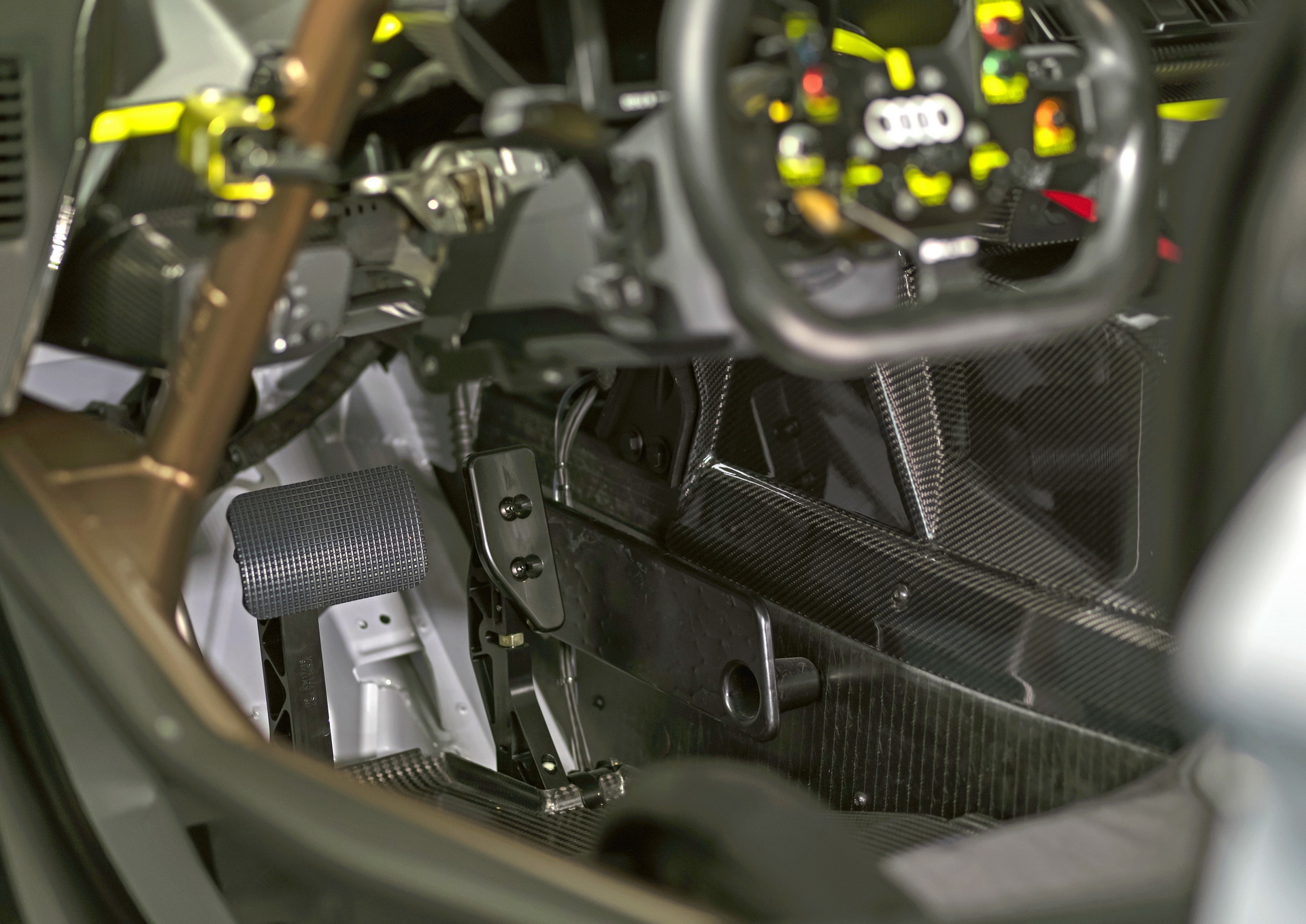 Audi R8 LMS GT2 Racer Gets U.S. Visa, $400k Price Tag