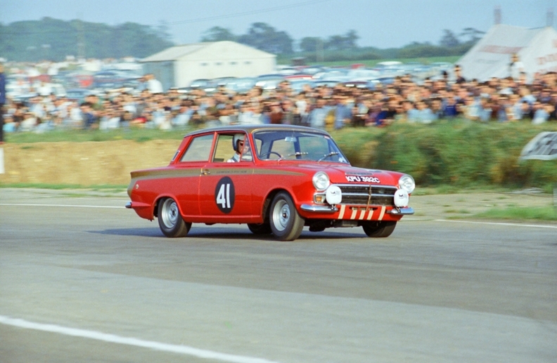 1965 Lotus Cortina Sells For Three Times More Than A Ferrari F430!