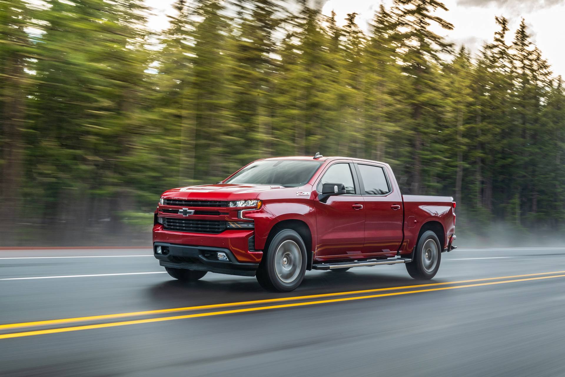 2020 Chevy Silverado 1500 Diesel Tops Rivals With EPA-Estimated 33 MPG Highway