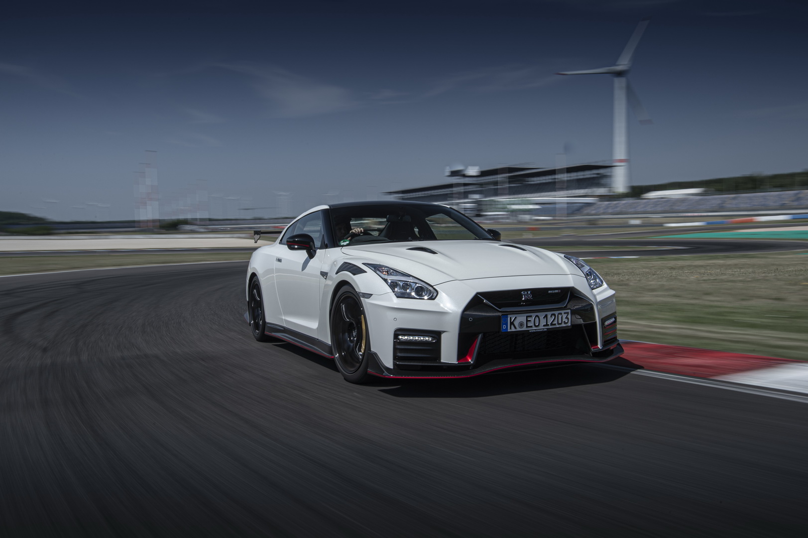 Nissan Prices 2020 GT-R From $113,540, NISMO From $210,740; Drops Over 120 Photos Too