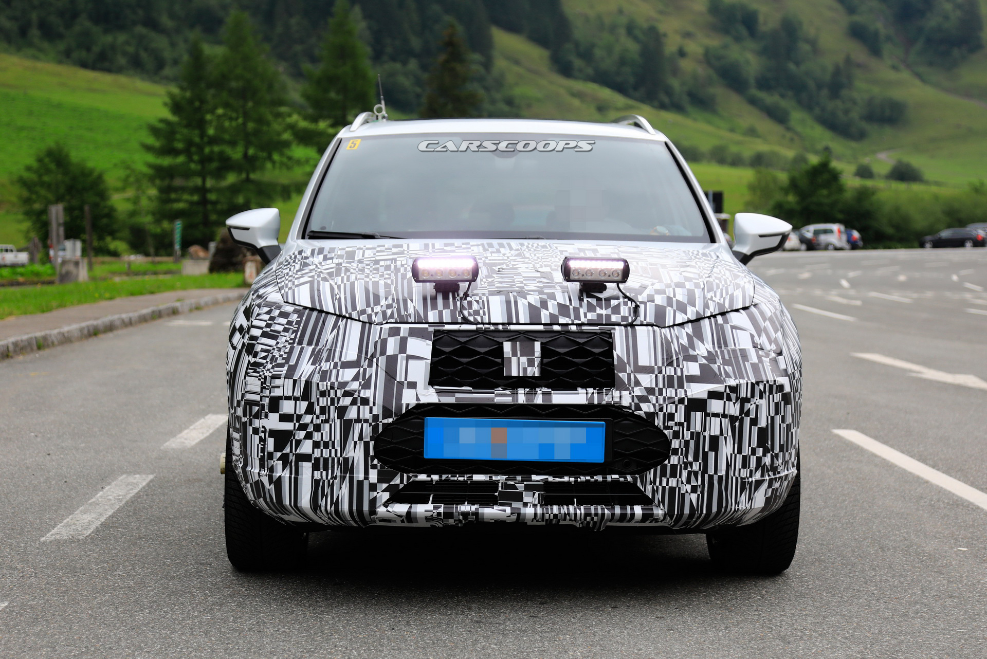 2020 Seat Ateca Facelift Makes Its Spy Debut Hiding A Subtle Design Refresh