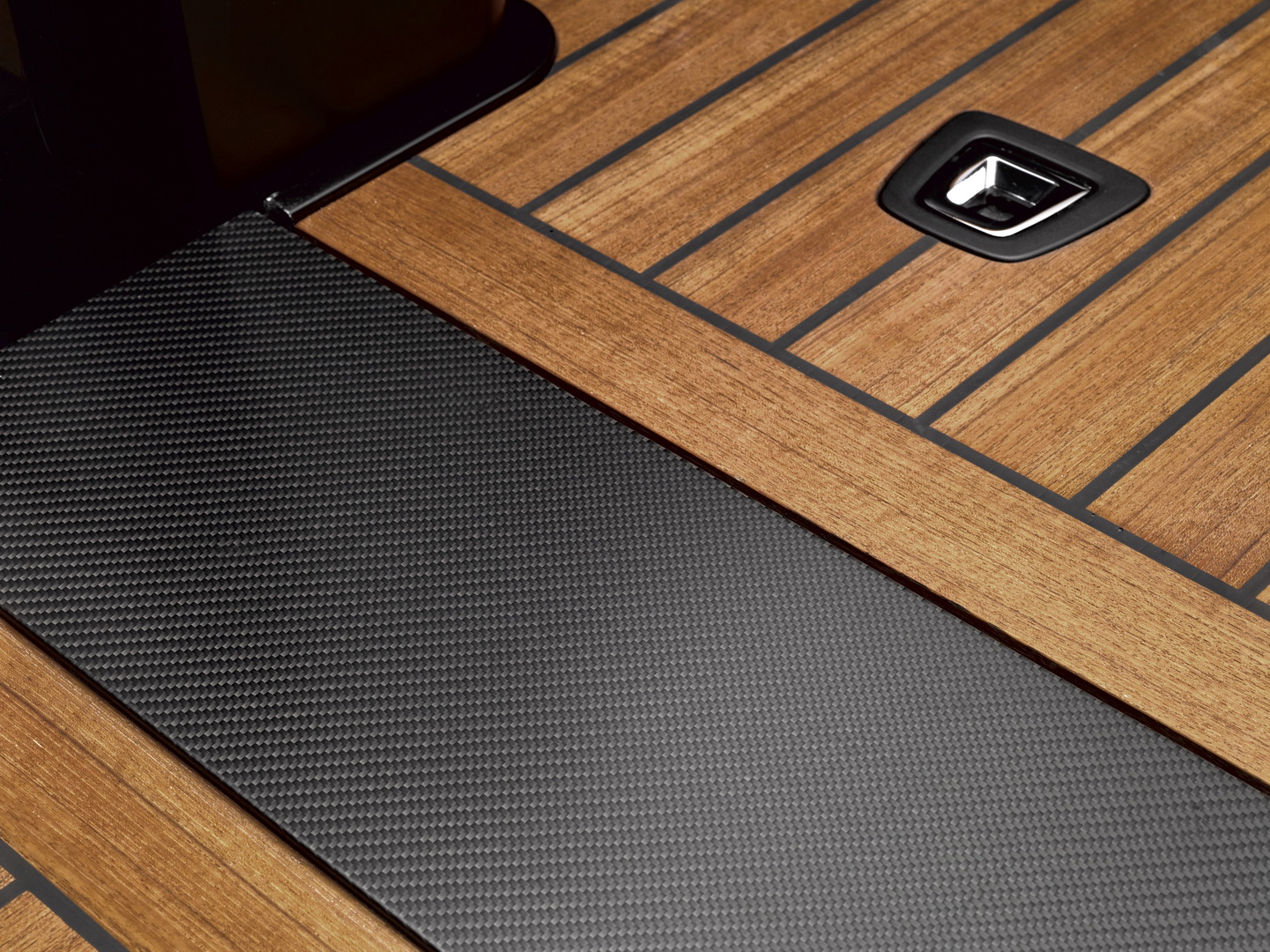 BMW Made A REAL X7 Pickup – And It Has Room For A Bike, Plus Five Adults