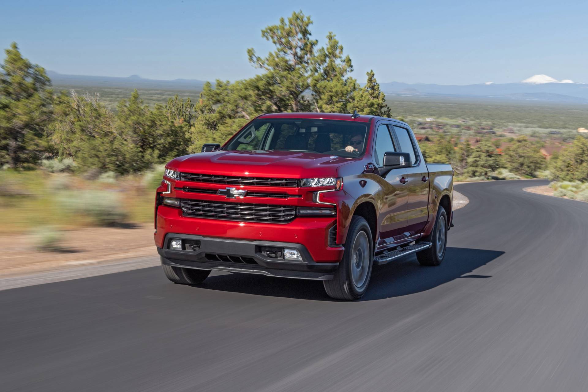 2020 Chevy Silverado 1500 Diesel Tops Rivals With EPA-Estimated 33 MPG Highway