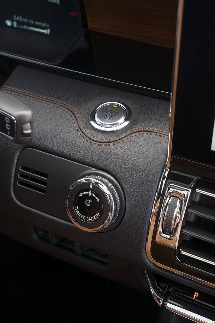 2020 Lincoln Navigator Arriving At Dealers In November With Extra Gear