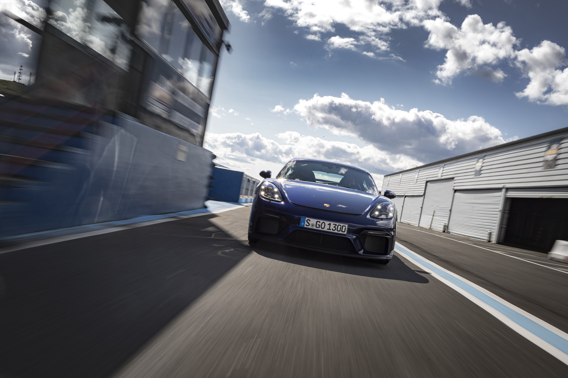 Massive Gallery Lets Us Bask In The Glory Of The 2020 Porsche 718 Cayman GT4