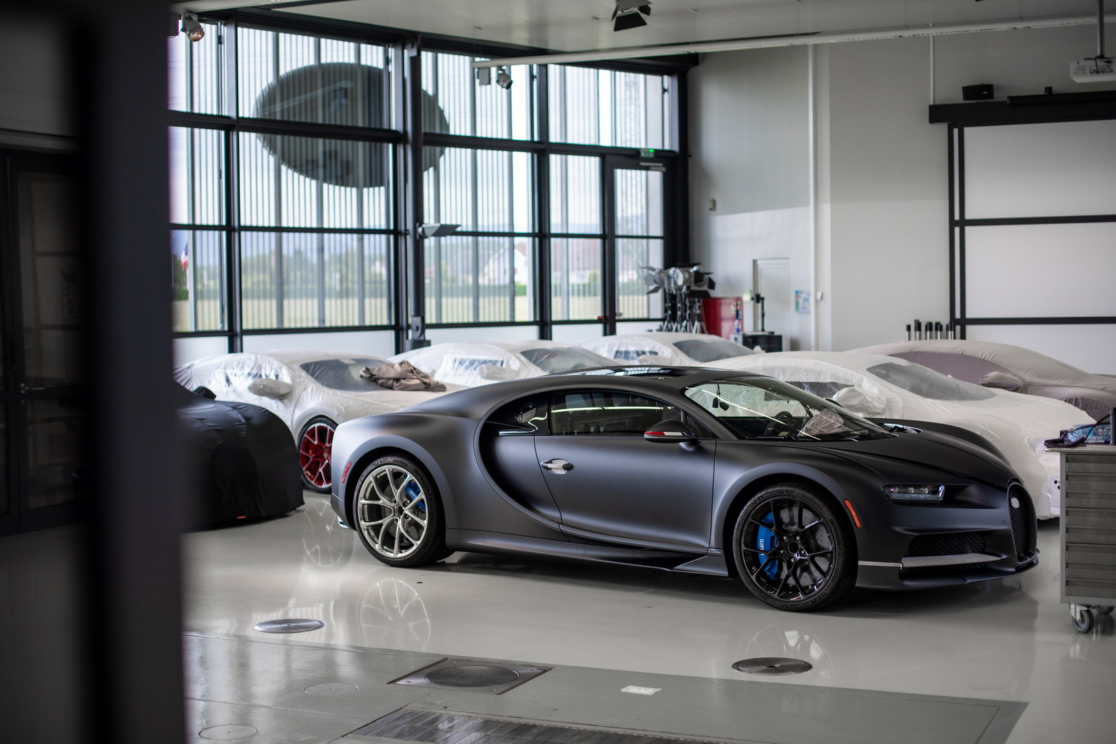 Bugatti Chiron Production Hits New Milestone, Less Than 100 Are Still Up For Grabs