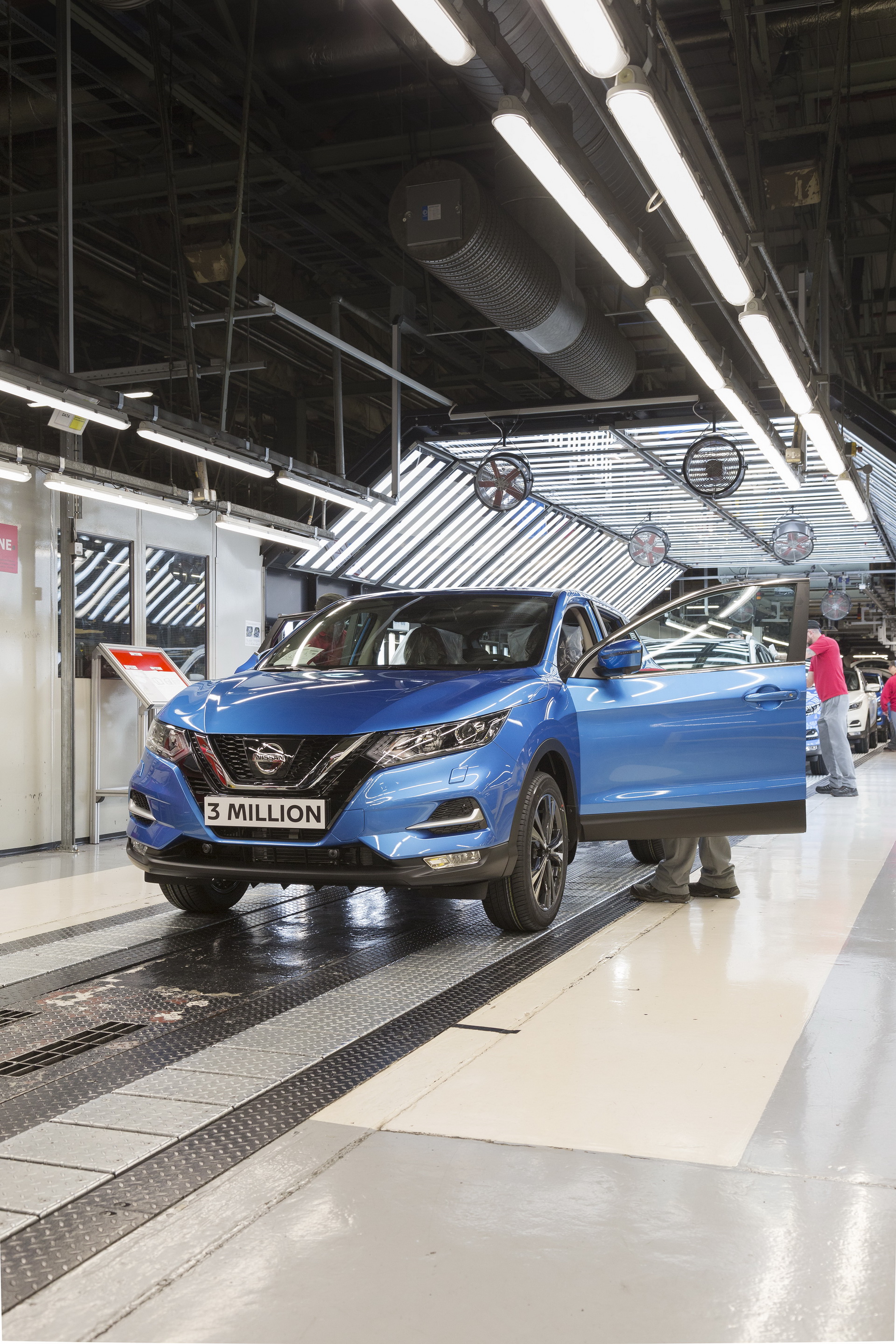 Nissan To Review Car Production In The UK In Case Of No-Deal Brexit