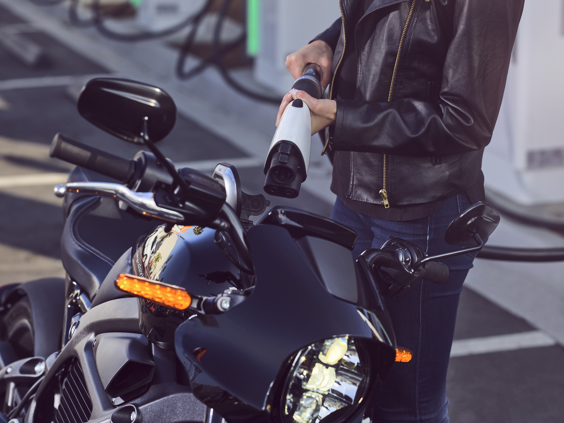 VW’s Electrify America Providing Fully Electric Harley-Davidson Owners With Charging Plan