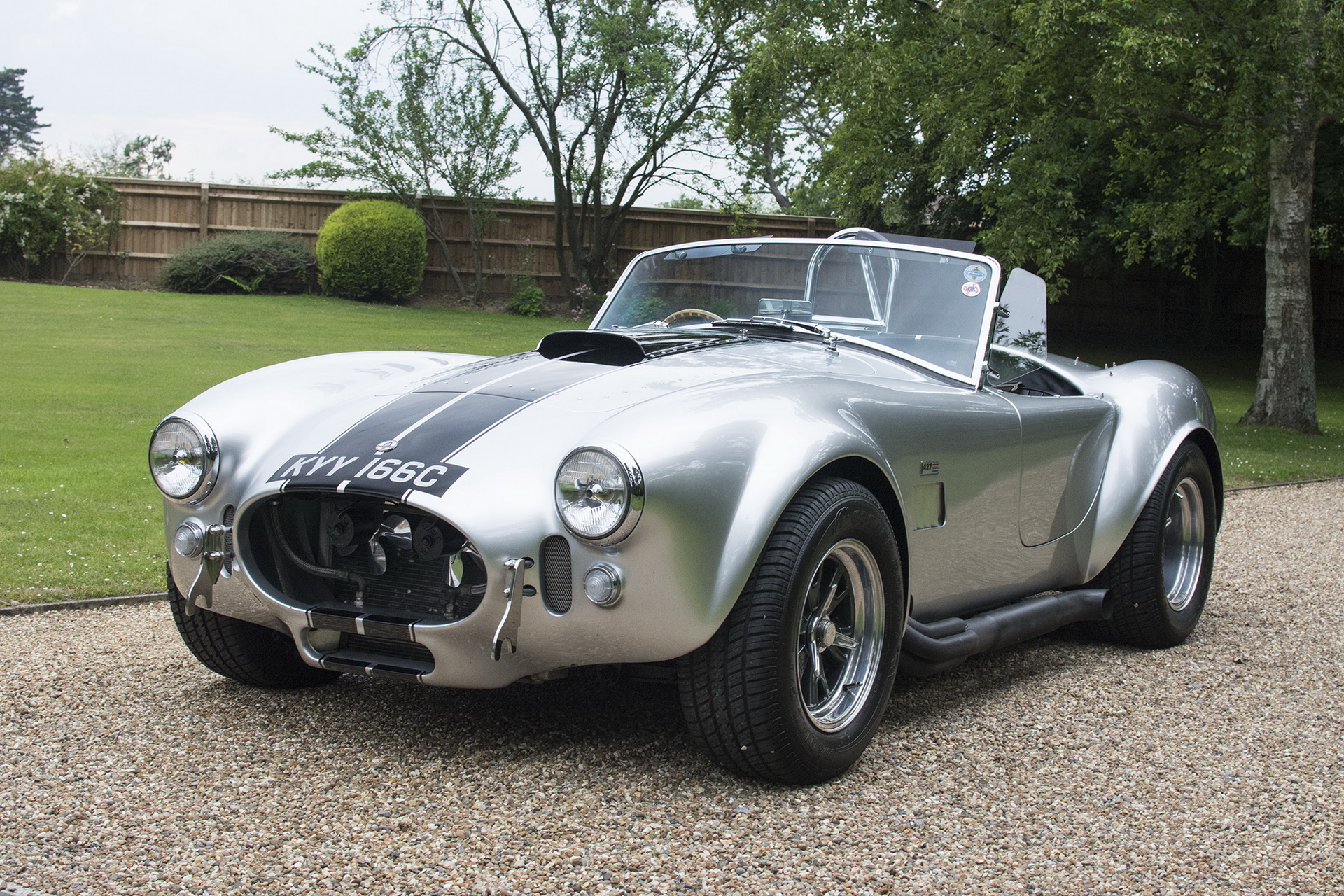 Celebrity-owned Shelby Cobra 427 S/C Recreation Could Become Your Own “Firestarter”