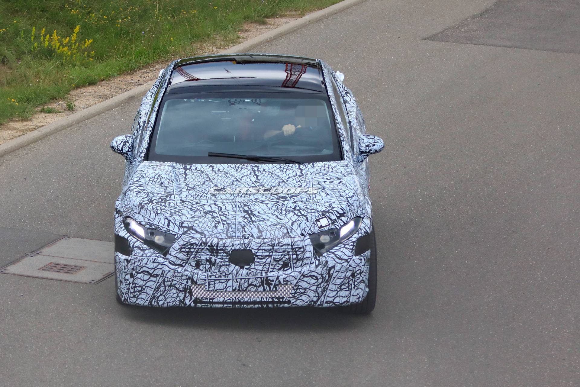 2021 Mercedes EQS Electric Flagship Shows Production Body, Should Porsche Taycan Worry?