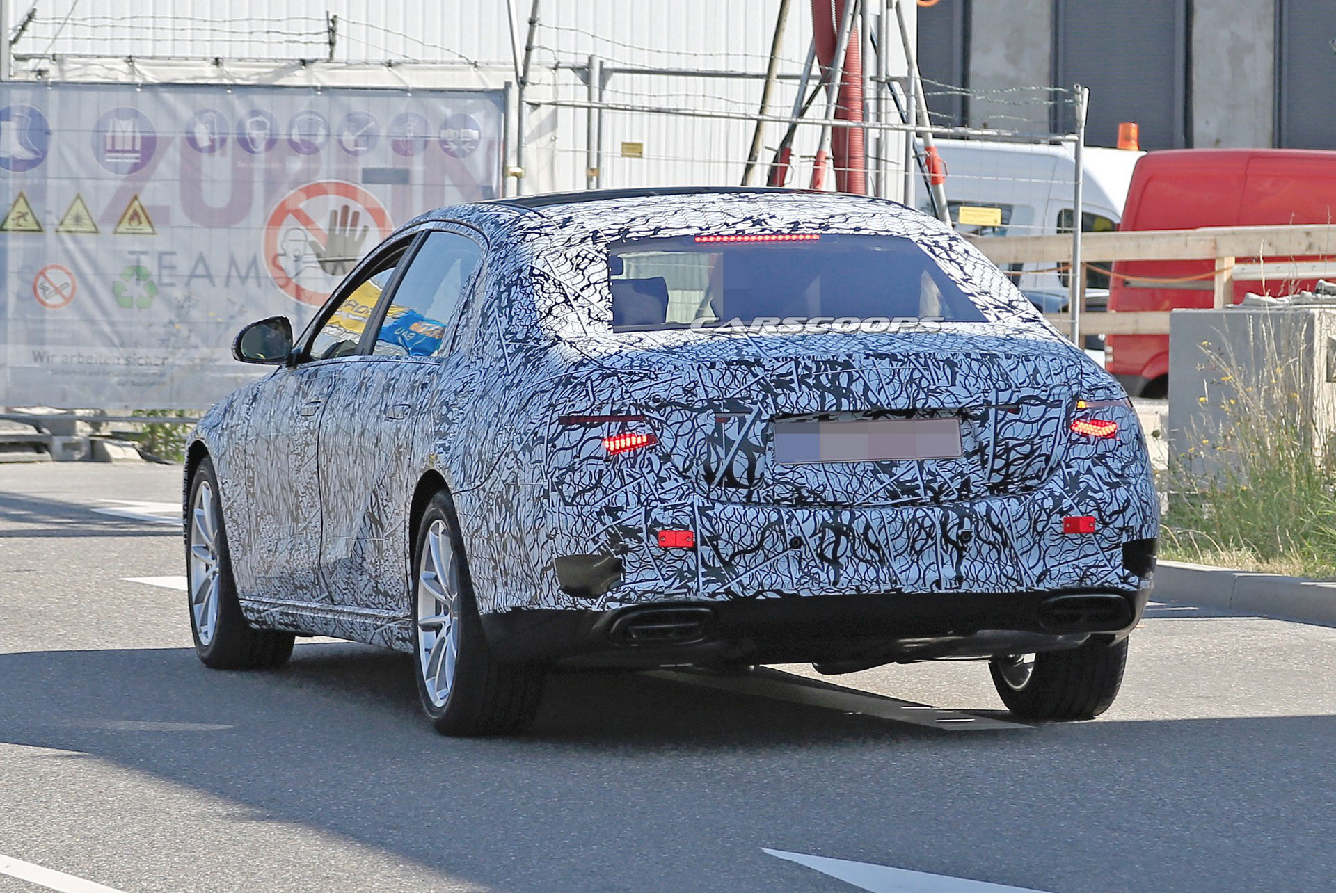 2020 Mercedes-Maybach S-Class Flaunts Its Supersized Body In New Spy Photos