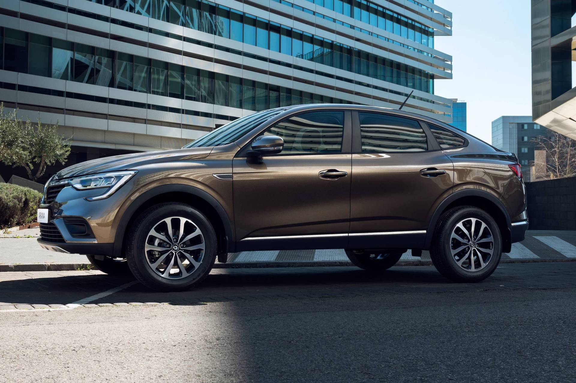 Renault Arkana Goes On Sale In Russia From Just Under $16,000