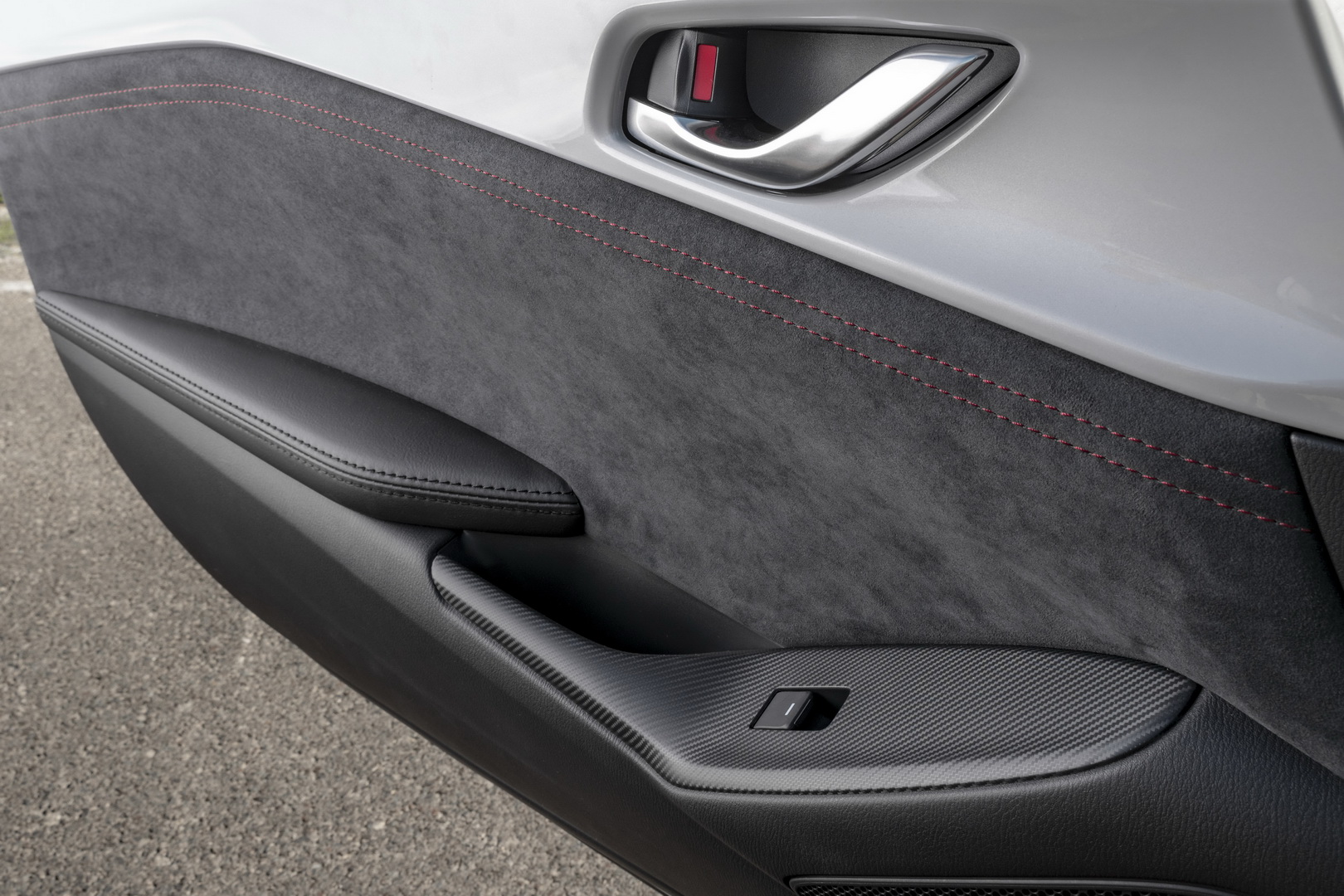 Personalize Your Mazda MX-5 With The Optional Cup And Design Packs