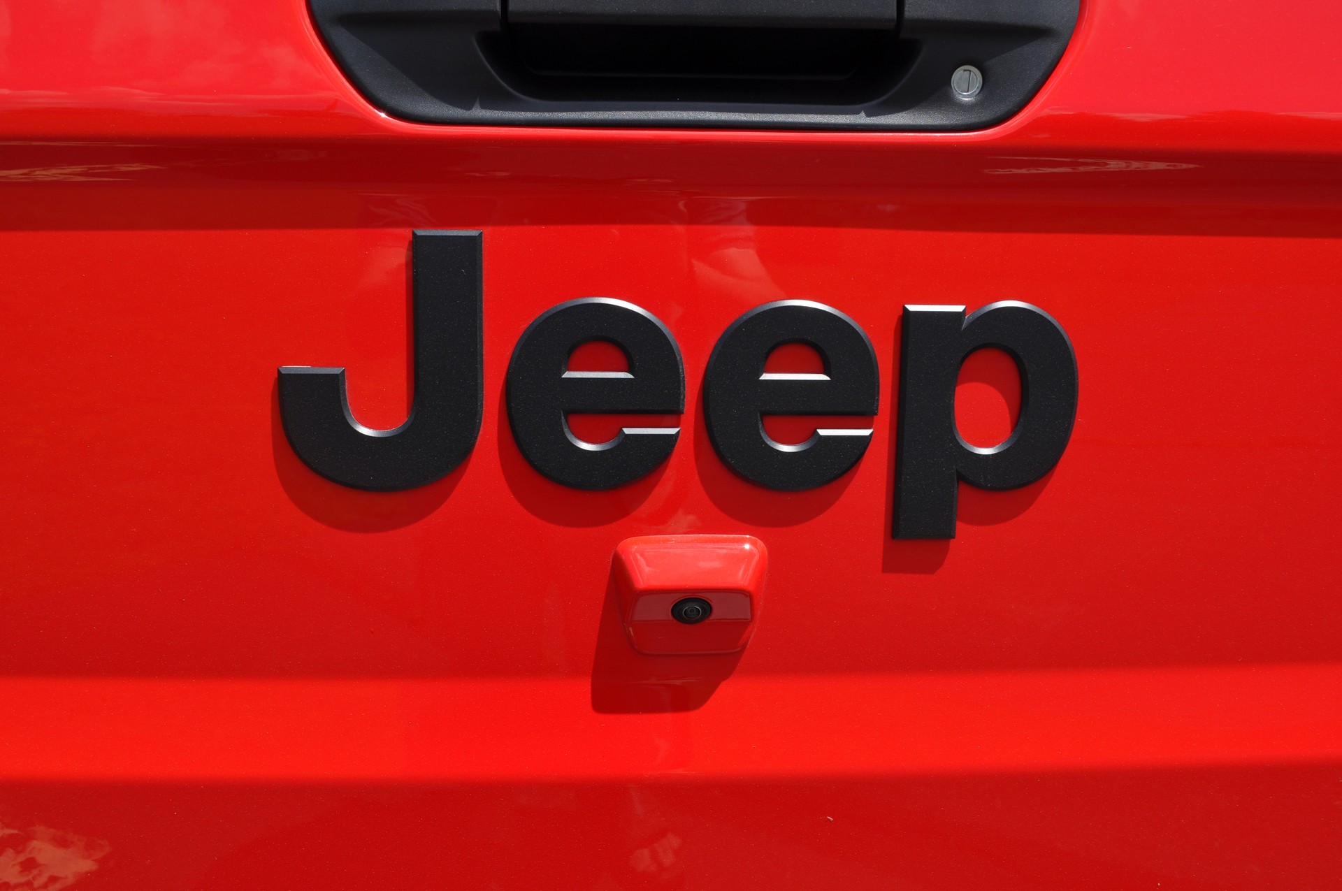 Driven: 2020 Jeep Gladiator Marks The End Of Boring Mid-Size Pickups