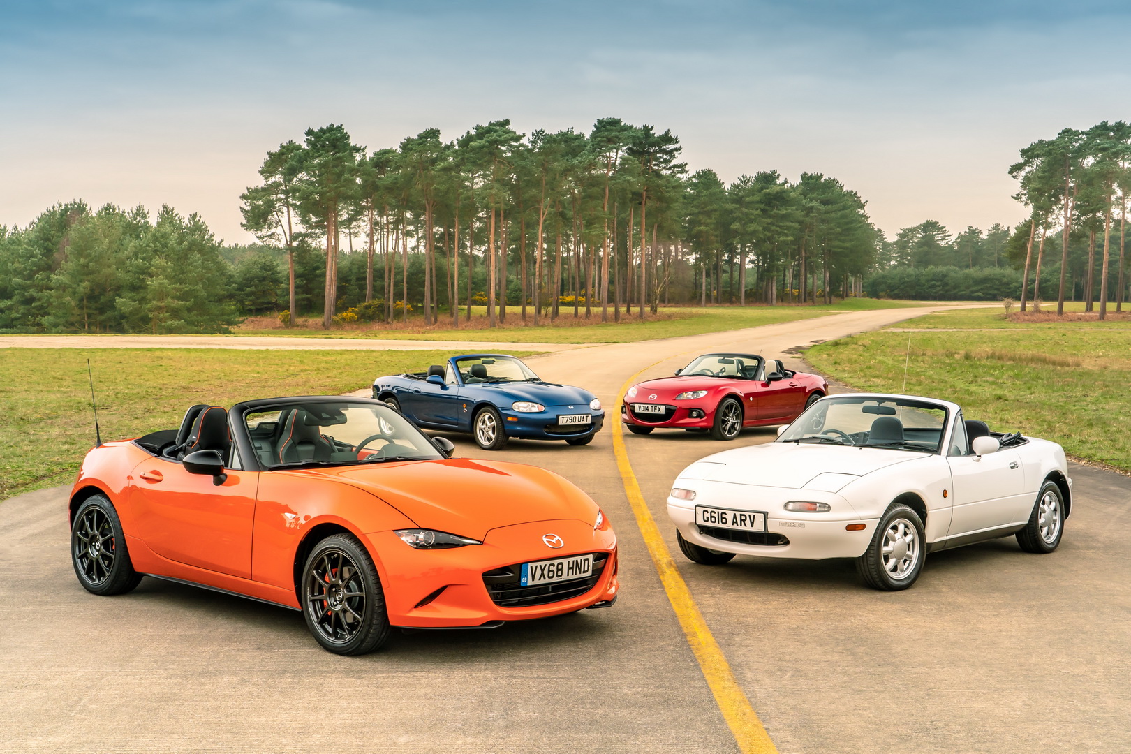 Mazda Brings 550 MX-5 30th Anniversary Editions To The UK