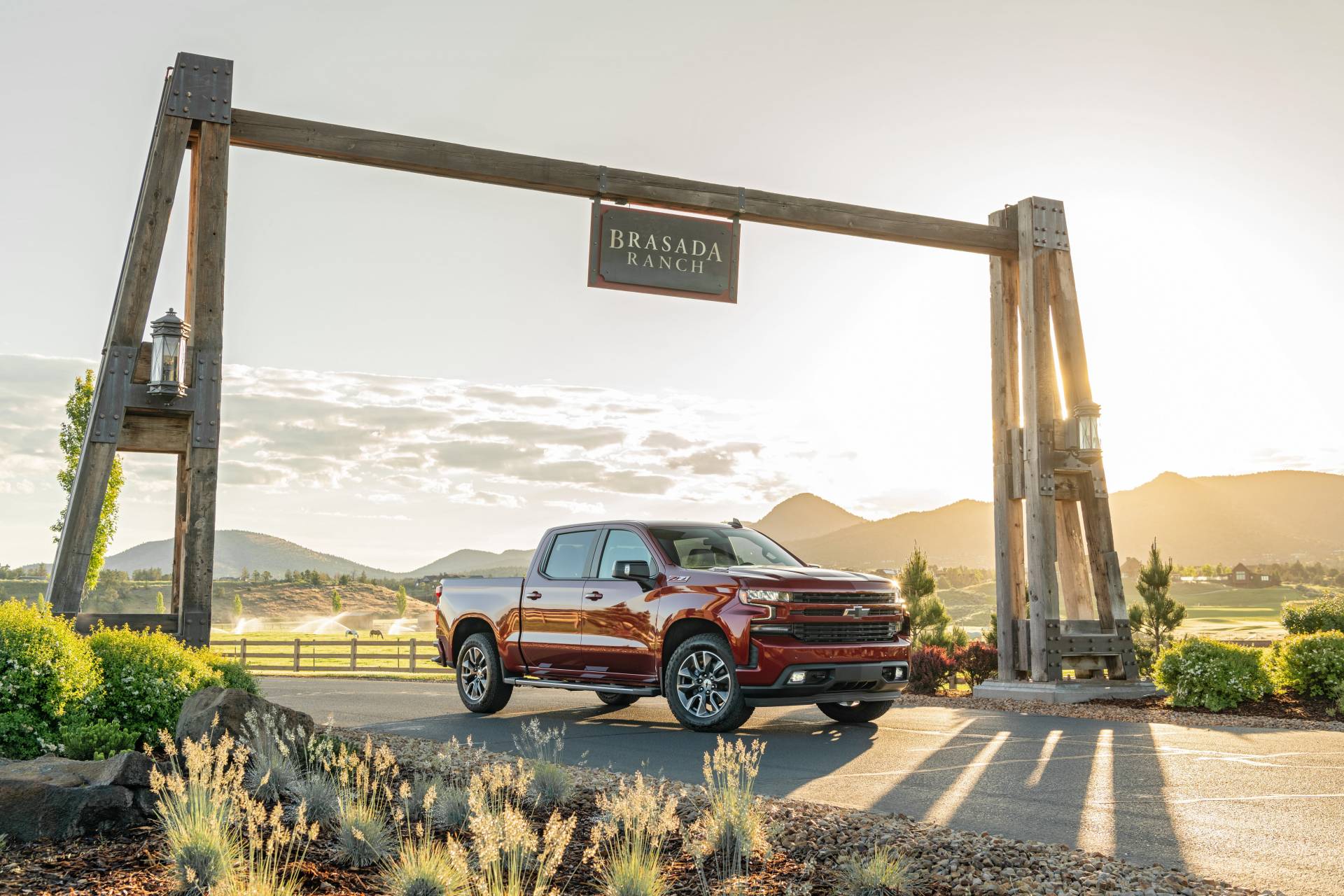 2020 Chevy Silverado 1500 Diesel Tops Rivals With EPA-Estimated 33 MPG Highway