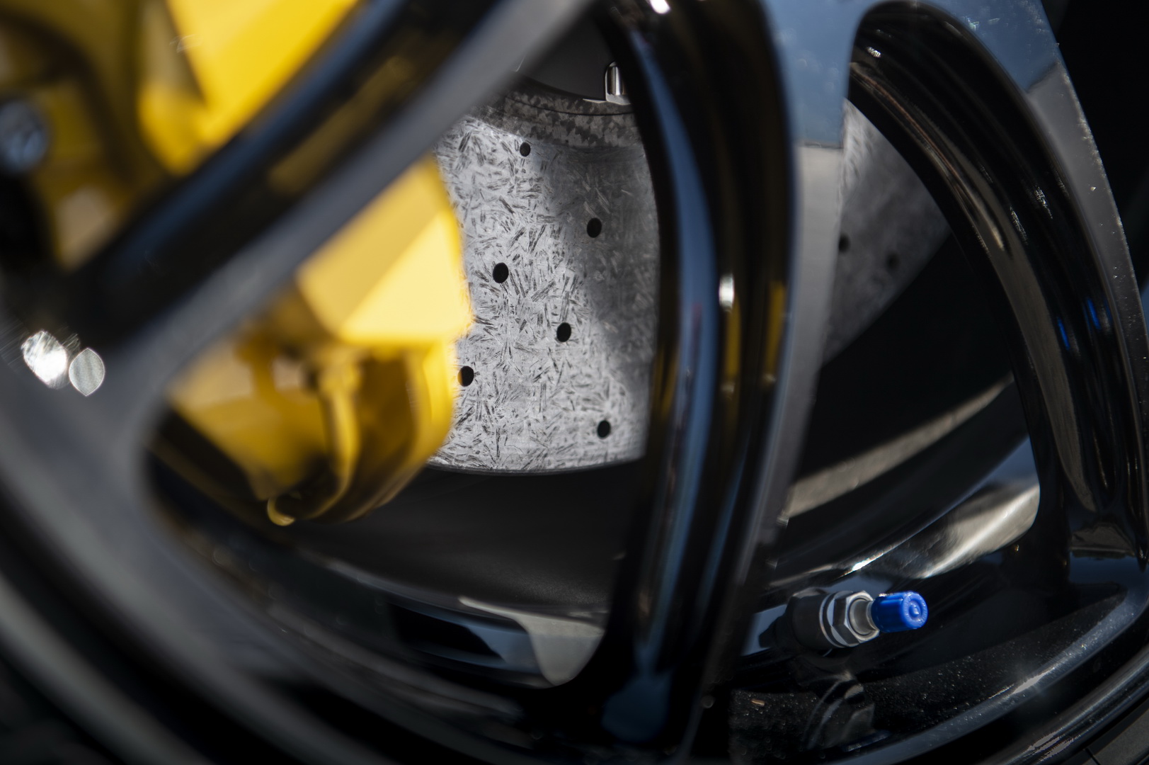 Nissan Prices 2020 GT-R From $113,540, NISMO From $210,740; Drops Over 120 Photos Too