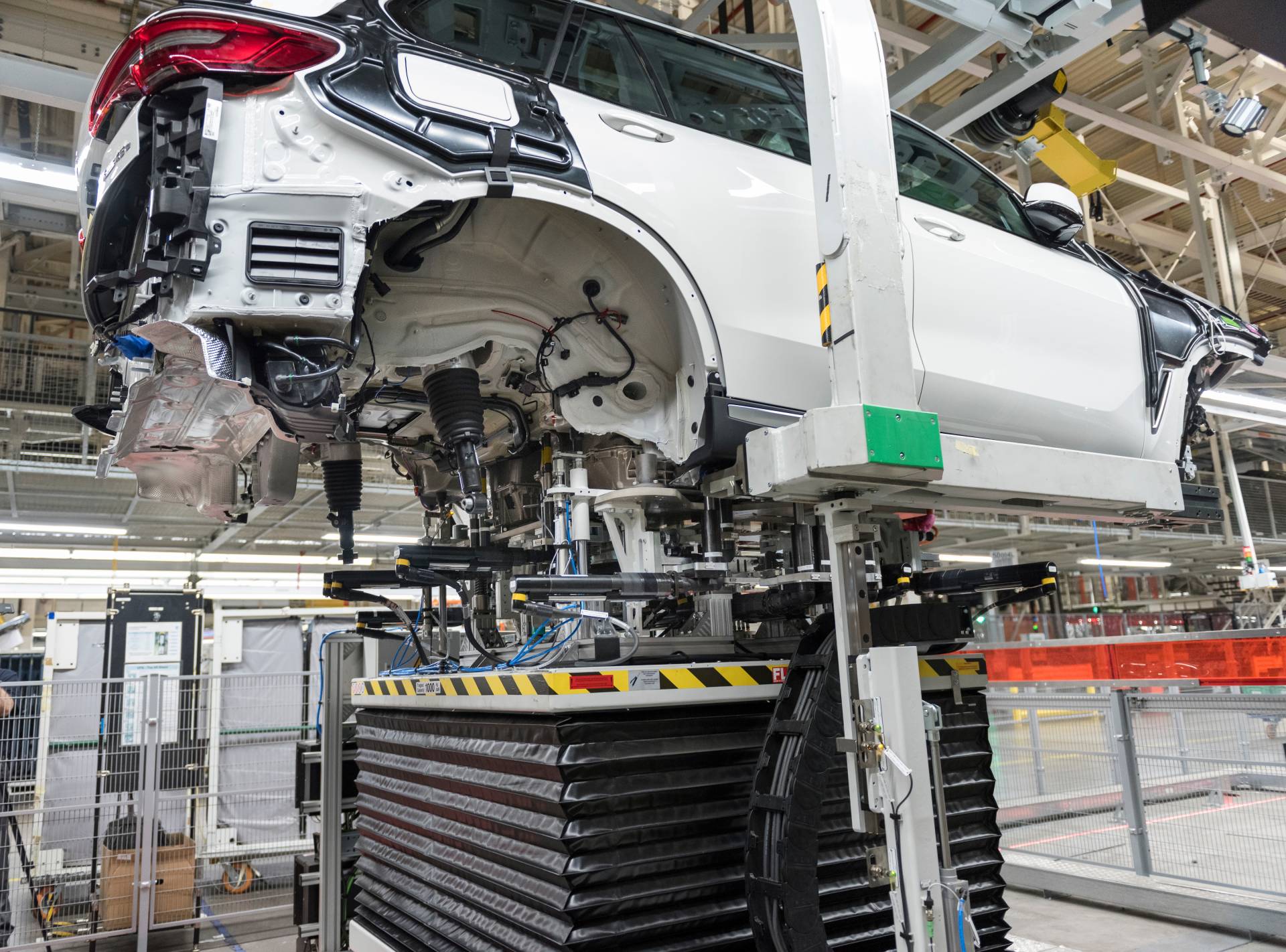 BMW Doubles Battery Production Capacity In Spartanburg For X3, X5 PHEVs