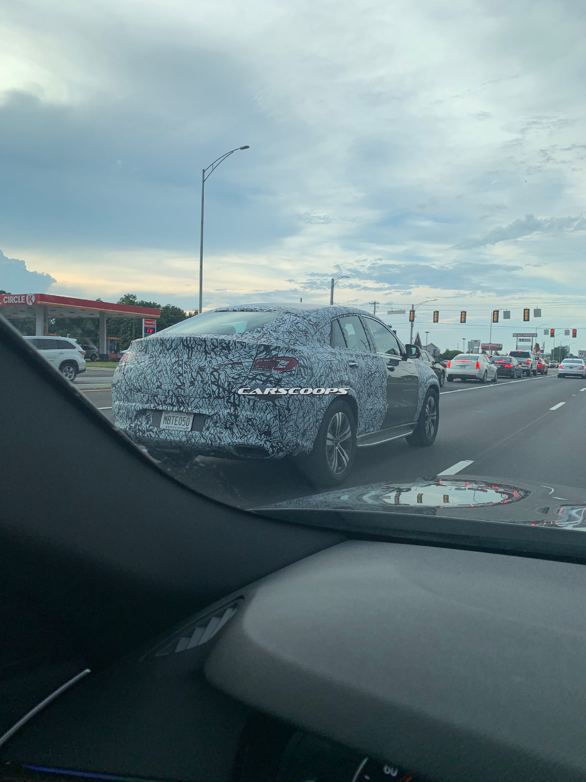 U Spy Mercedes-Benz Putting Final Touches On New GLE Coupe