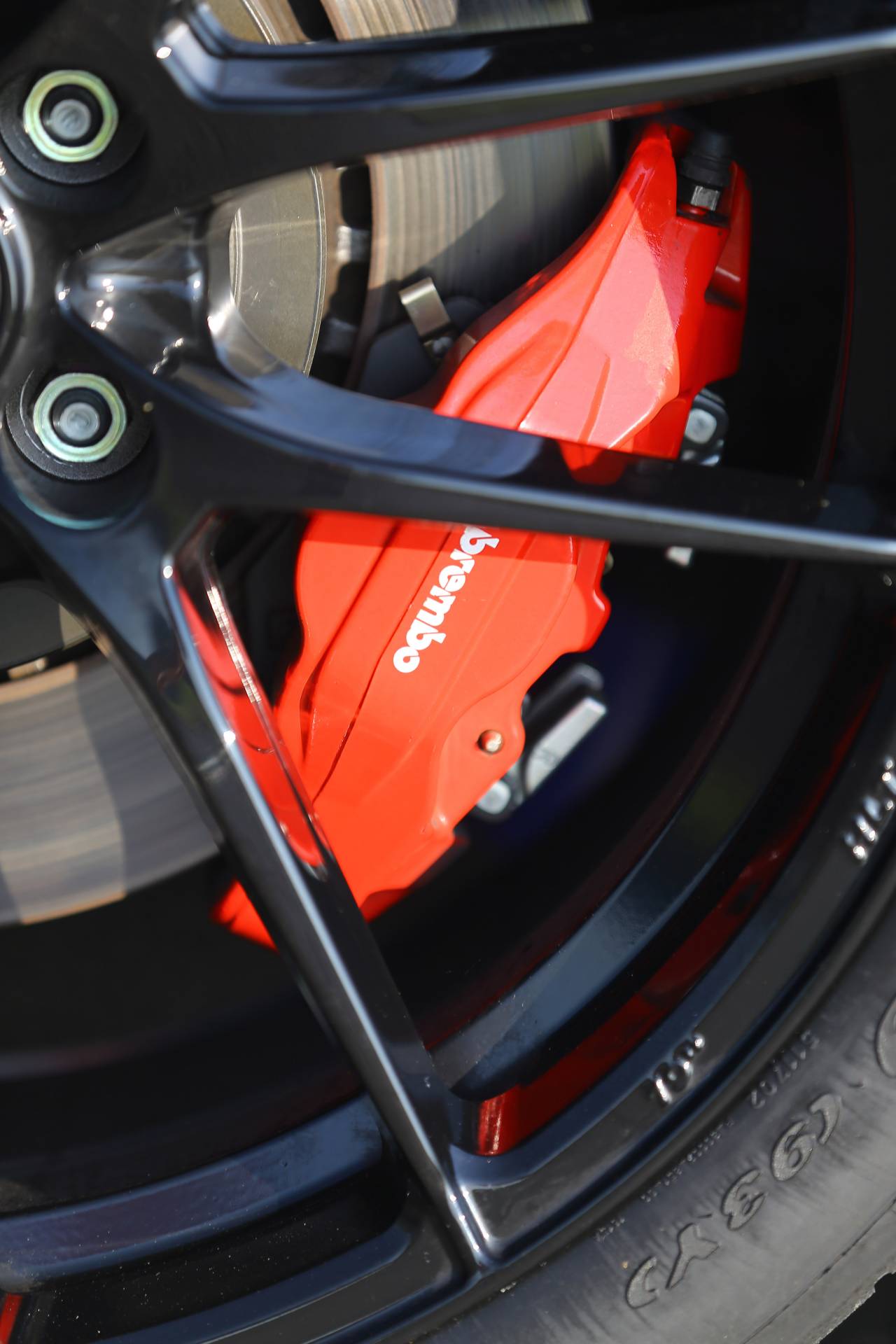 Kia Creates A 422 HP Stinger GT420 “Track Day Monster” After Saving It From The Crusher