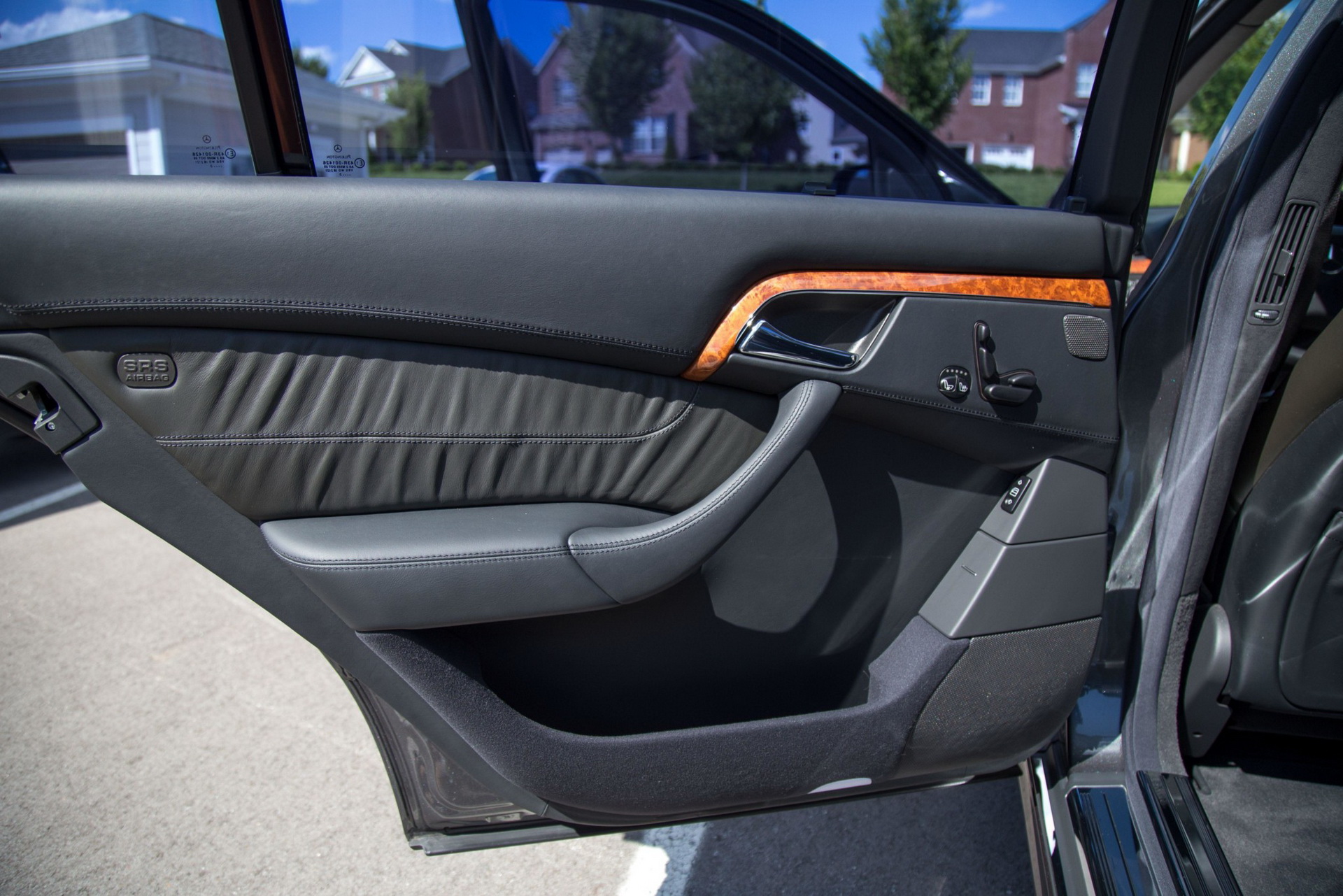 This 2003 Mercedes S55 AMG With Just 6,800 Miles Is As New As It Gets For A W220