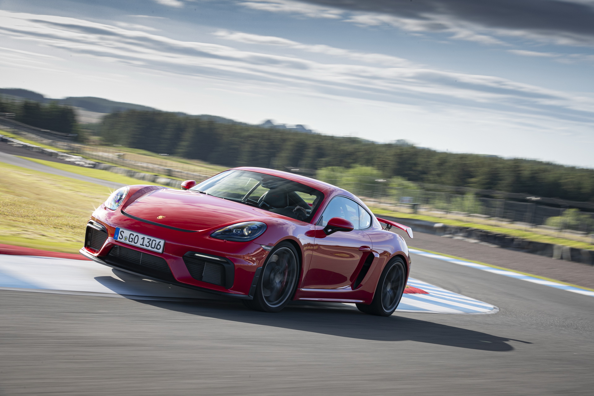 Massive Gallery Lets Us Bask In The Glory Of The 2020 Porsche 718 Cayman GT4