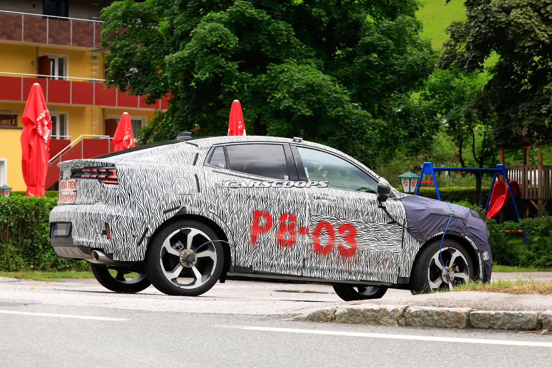 Lynk & Co 05 Loses Some Camo While Conducting Testing In The Alps