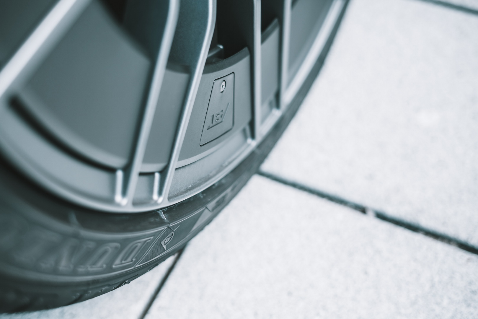 Audi SQ5 TDI Tries On ABT’s Distinctive Suit, 385 HP Update