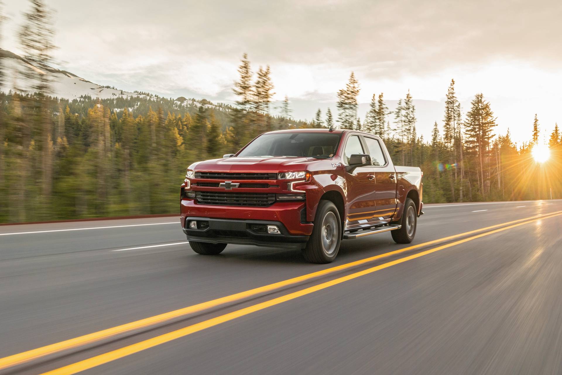 2020 Chevy Silverado 1500 Diesel Tops Rivals With EPA-Estimated 33 MPG Highway