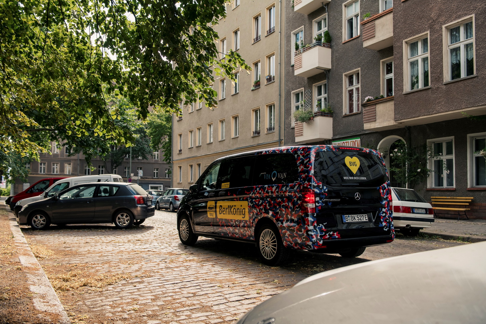 Mercedes-Benz eVito Tourer Unveiled With Electric Power, 116-Mile Range