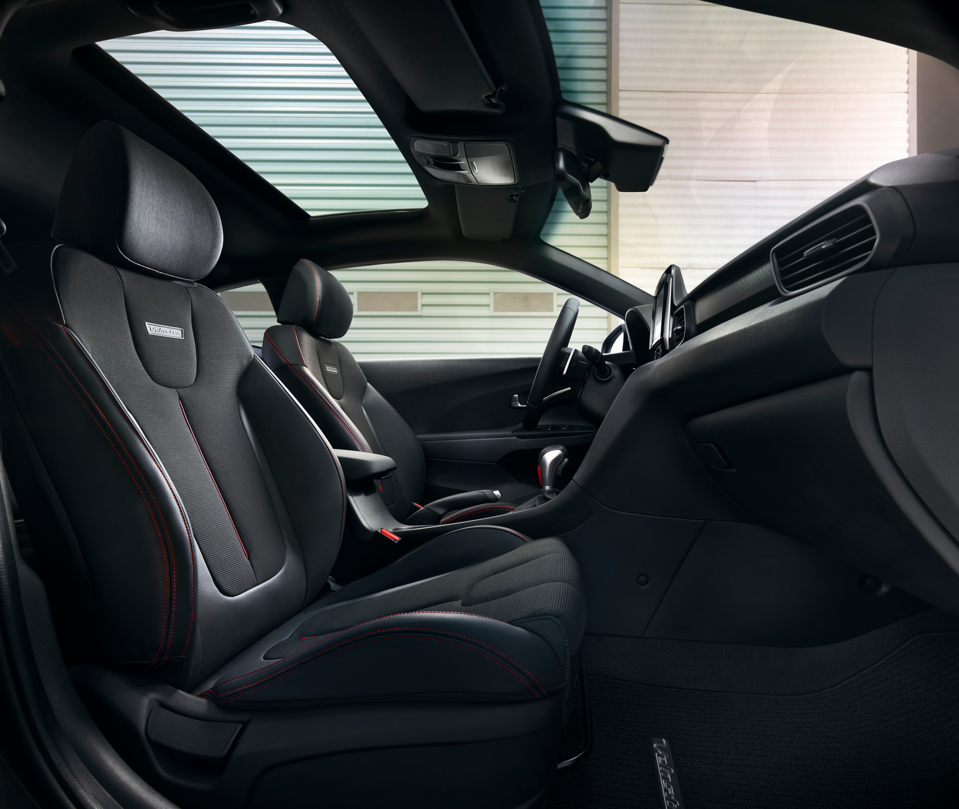 2020 Hyundai Veloster Adds More Kit And Gloss Black Bits