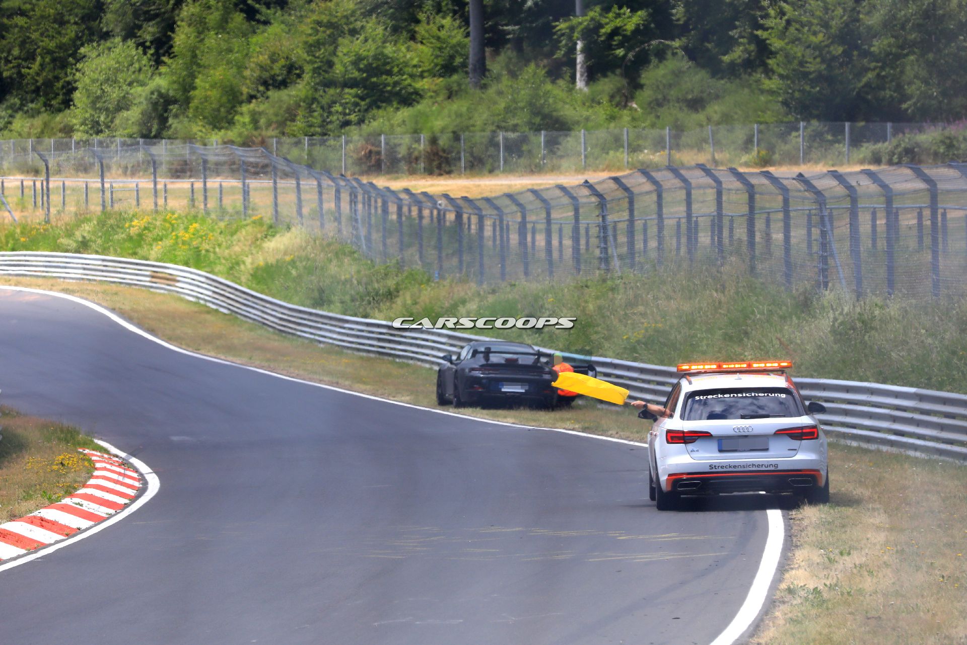 2020 Porsche 911 GT3 Test Car Breaks Down In The Middle Of A ‘Ring Session