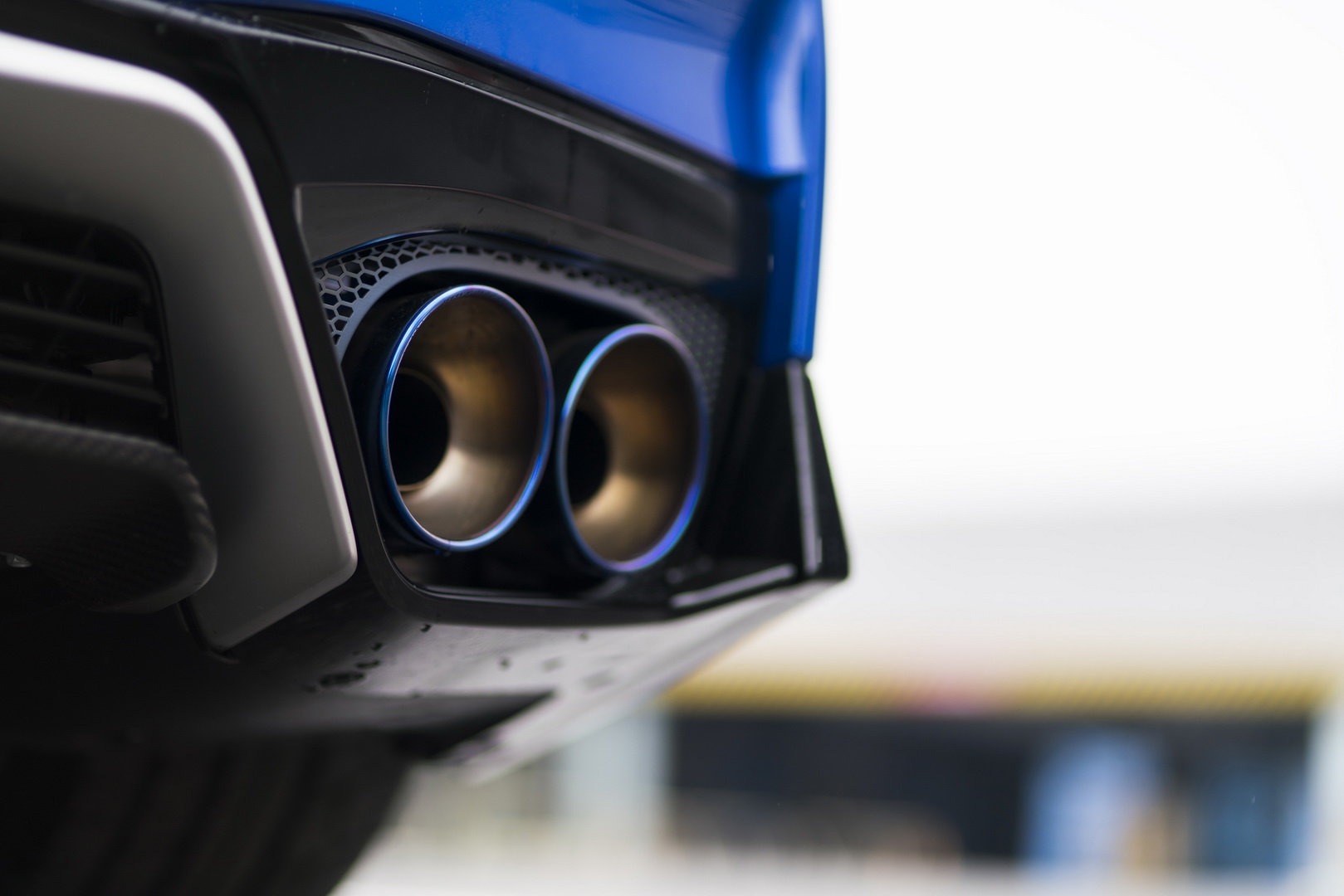 Nissan Prices 2020 GT-R From $113,540, NISMO From $210,740; Drops Over 120 Photos Too