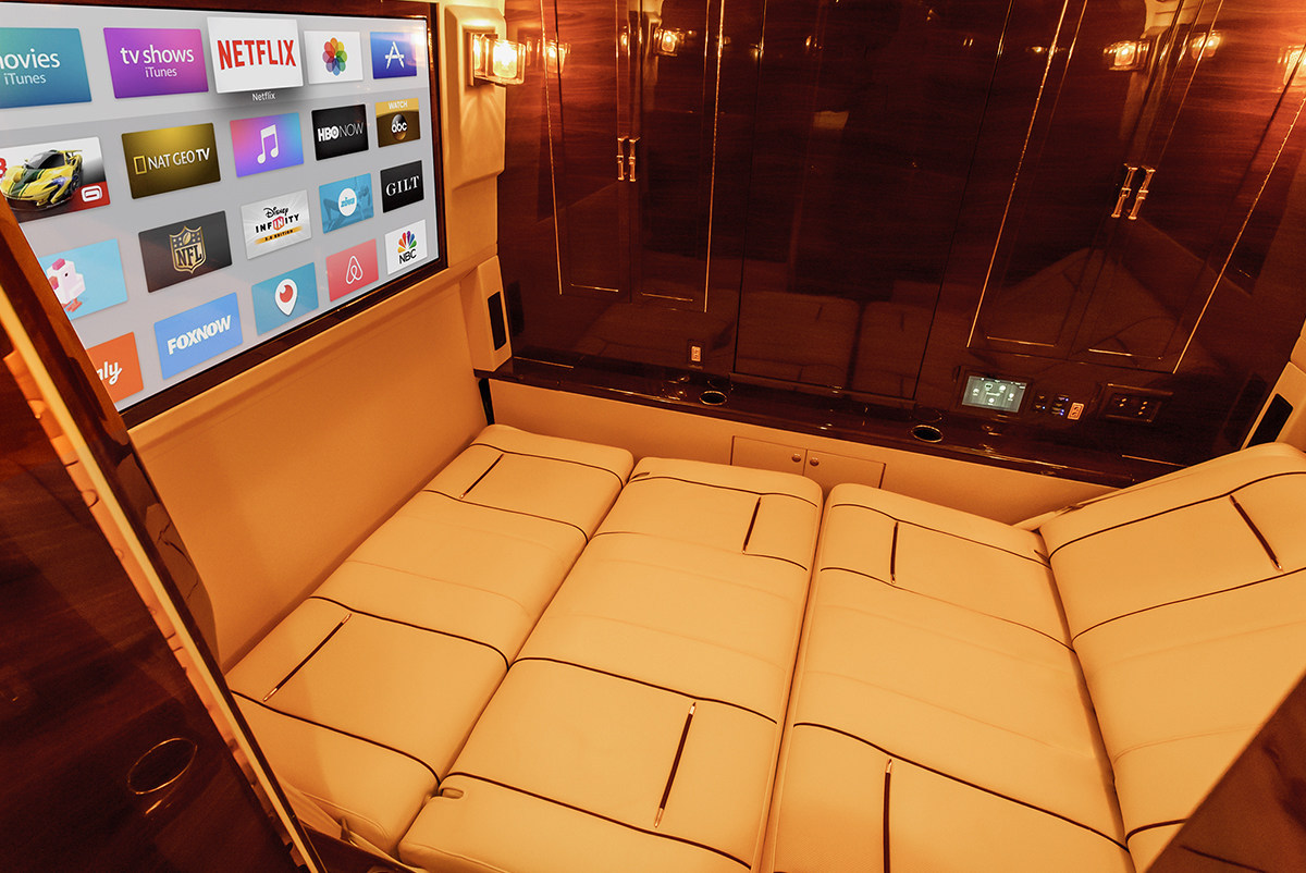 Lexani’s $1 Million G-77 Sky Master Ford F-550 Looks Like A Luxury Jet Inside