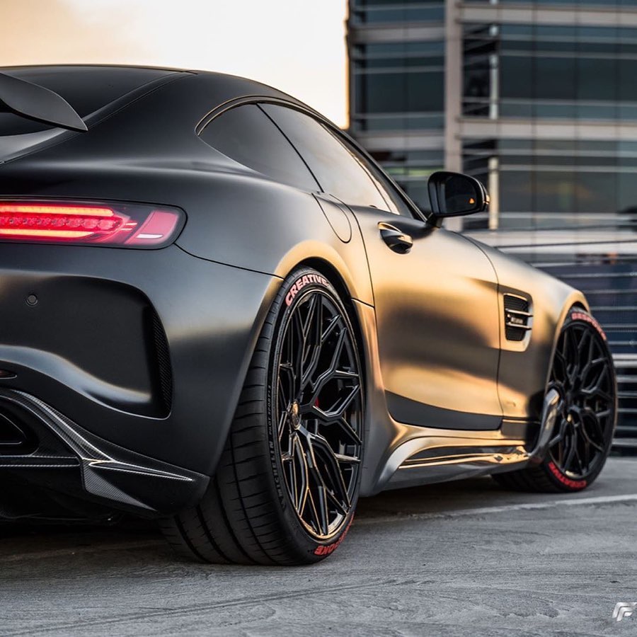 Mercedes-AMG GT S With 656 HP Upgrade Dwarfs The Pro