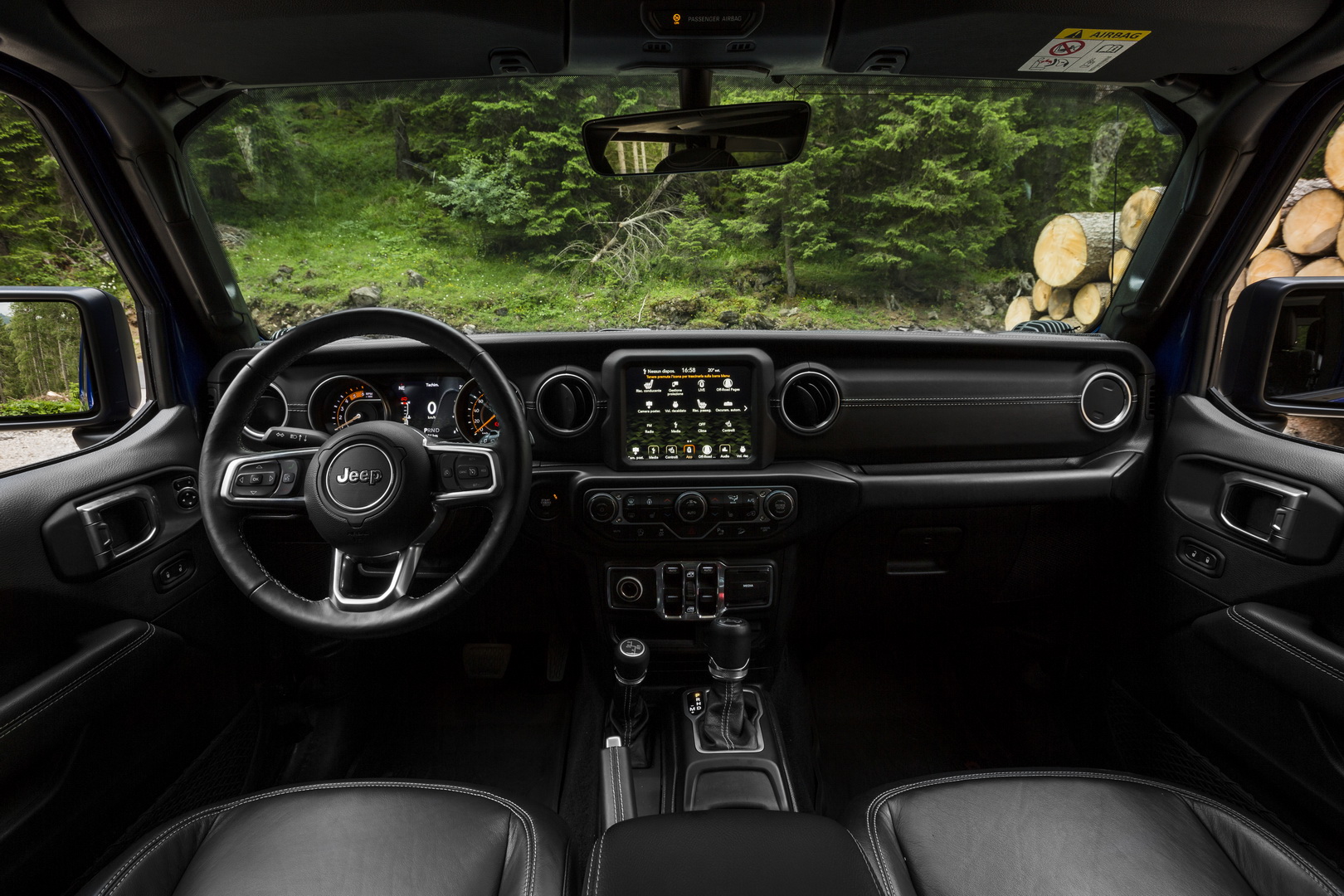 Euro-Spec Jeep Gladiator Getting 256 HP Diesel V6, Will Launch In 2020