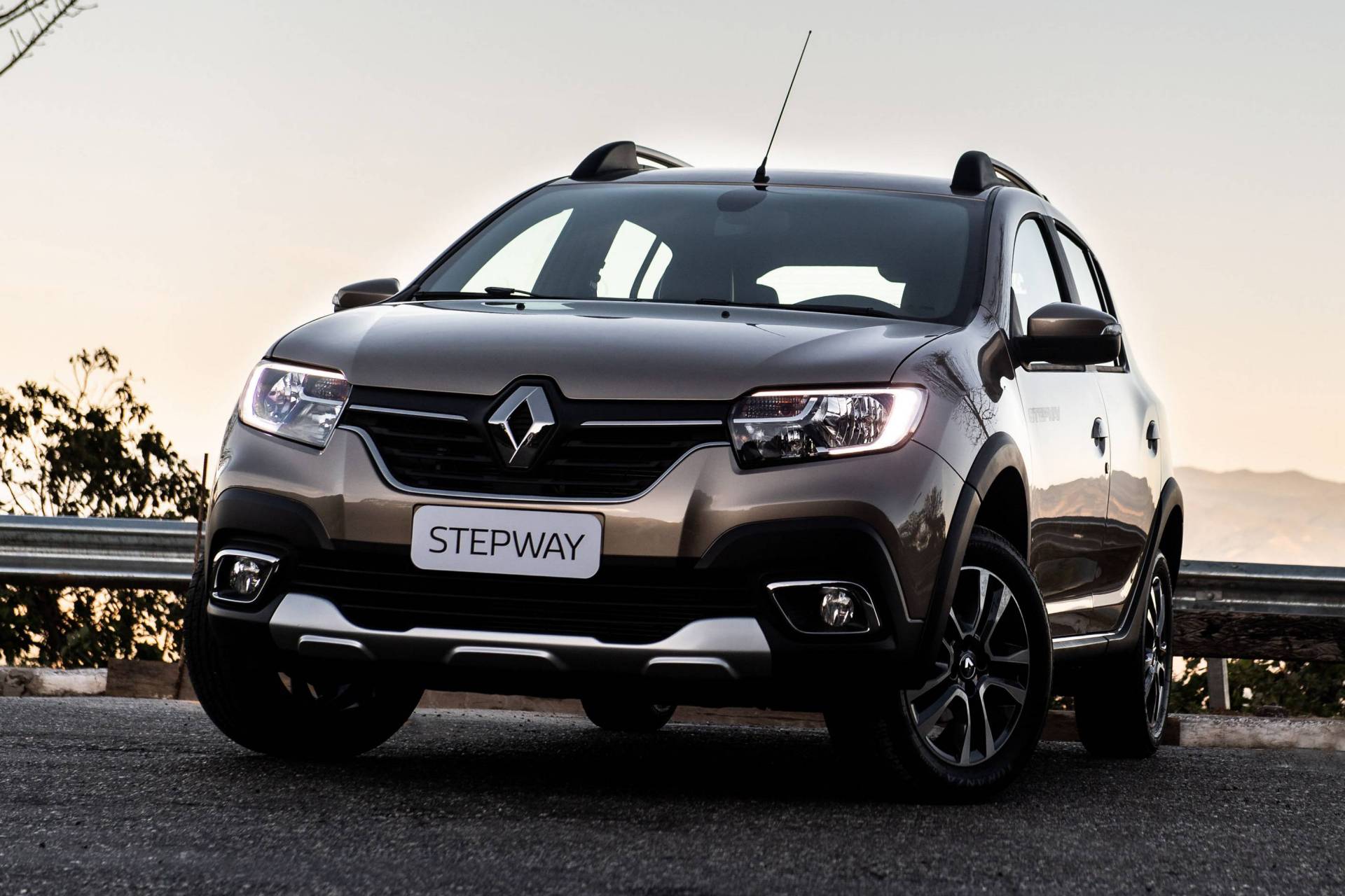2020 Renault Logan, Sandero And Stepway Unveiled In Brazil With New Styling, CVT Option