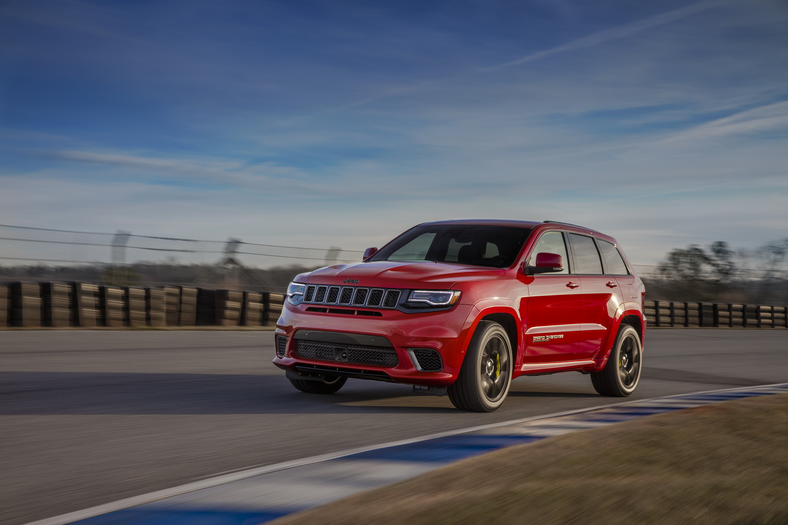 New Jersey Man Arrested For Going 142 MPH (228km/h) In Jeep Grand Cherokee Trackhawk