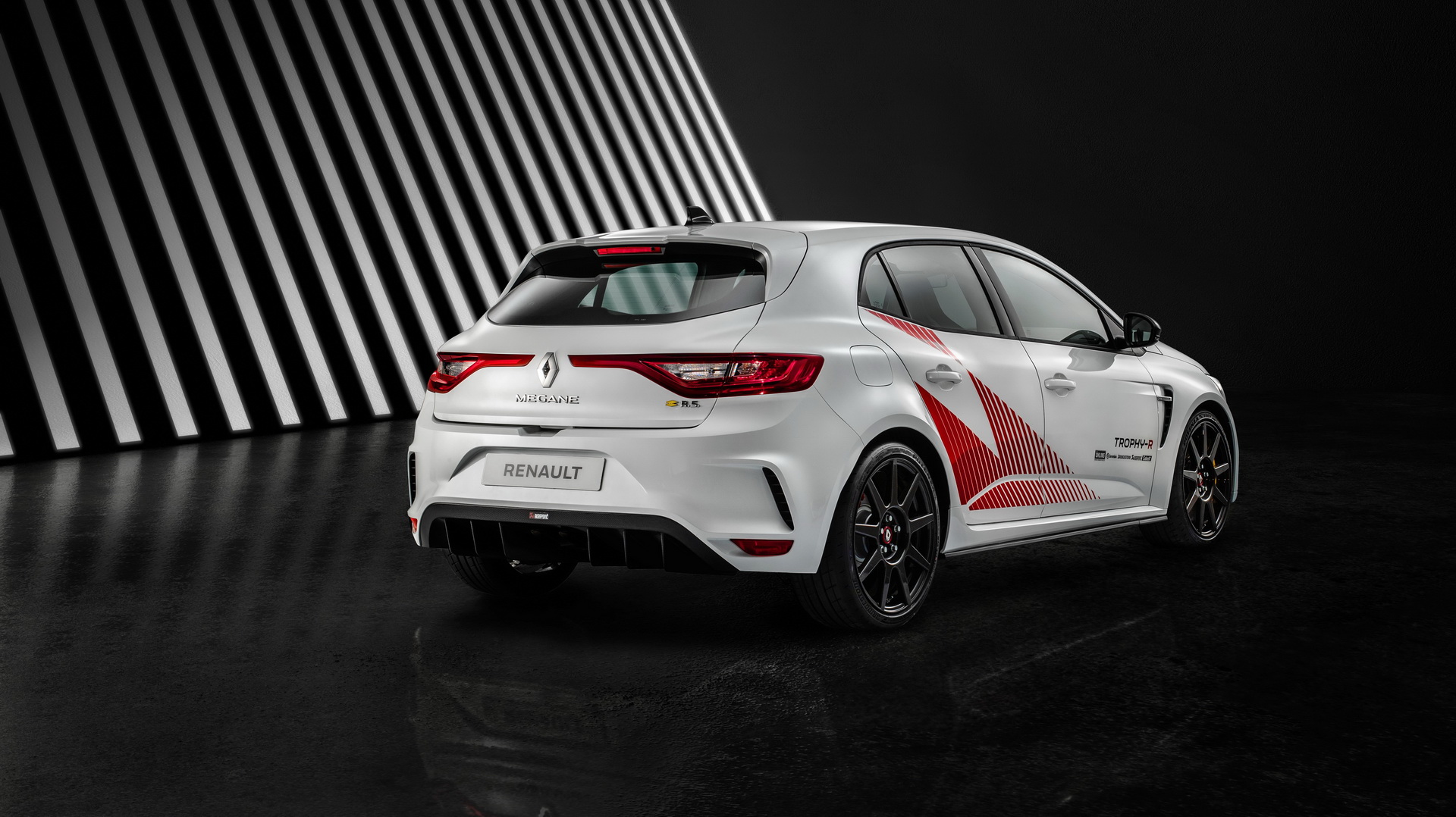 Renault Details Megane RS Trophy-R, The Purest Hot Hatch Of Them All
