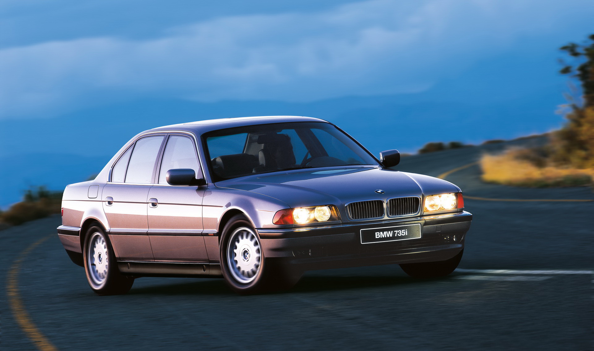 BMW 7-Series: What If The Next Gen Was Inspired By The E38?