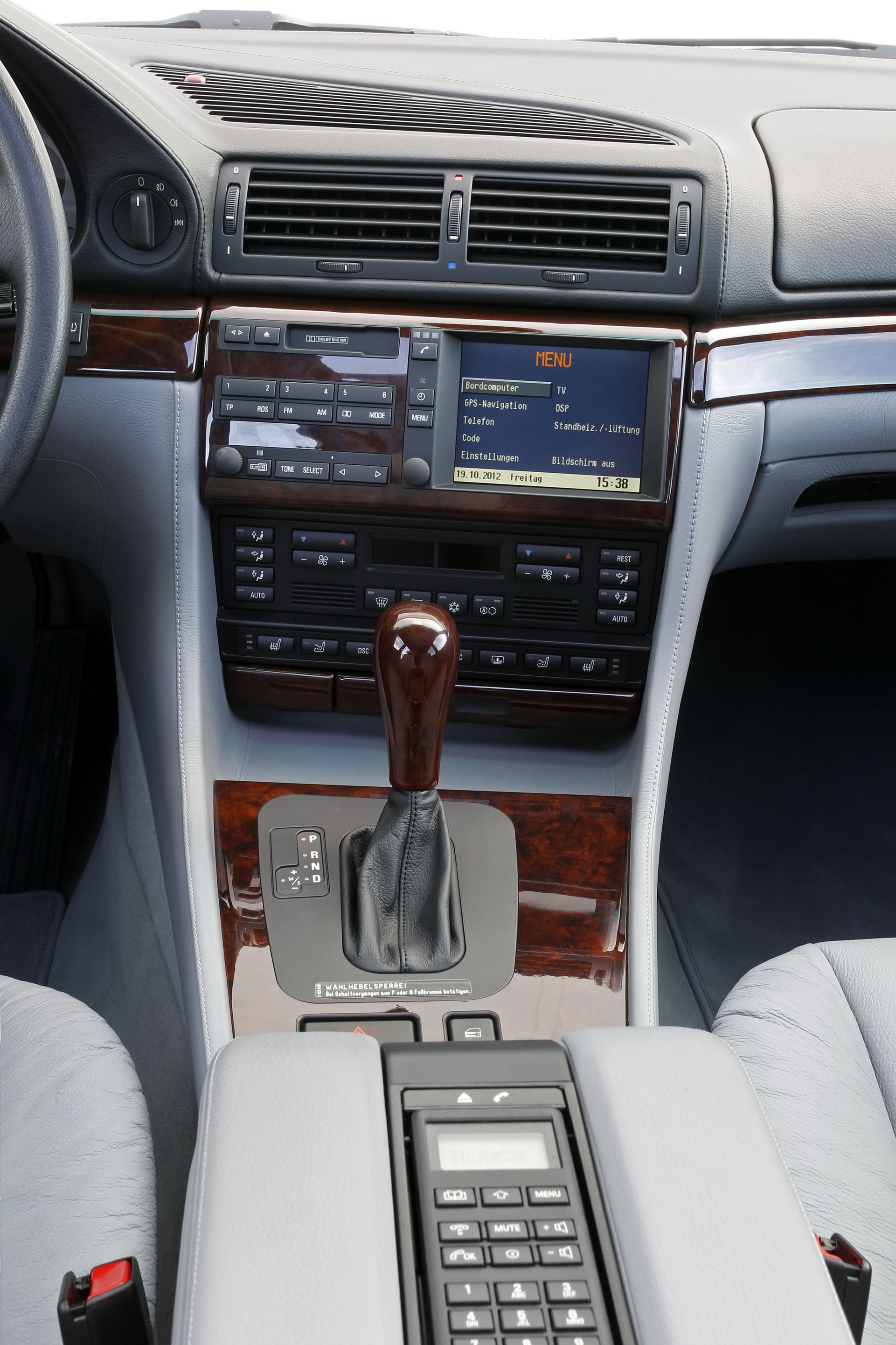 BMW 7-Series: What If The Next Gen Was Inspired By The E38?