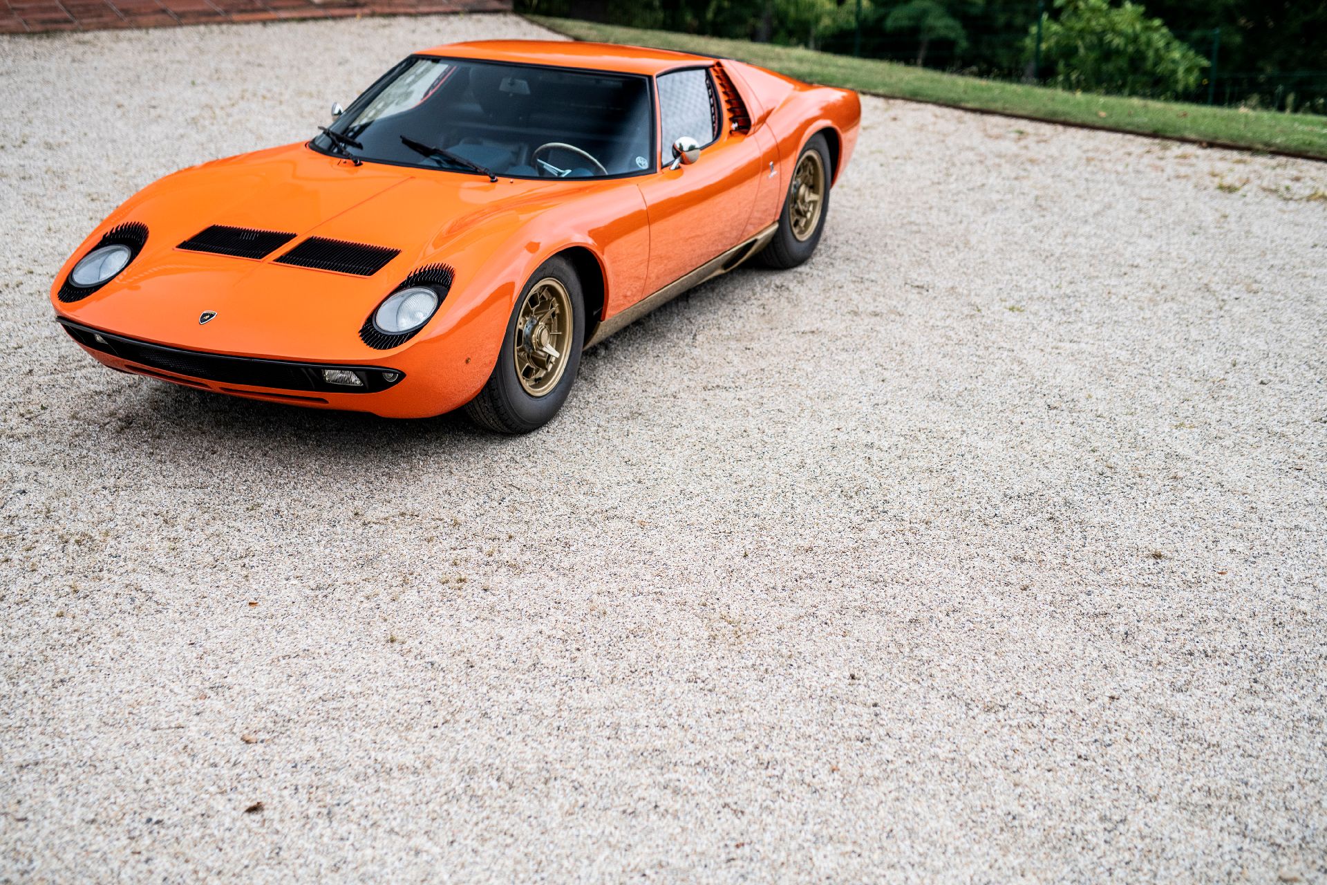 Immaculate 1967 Lamborghini Miura P400 Is A Rare Bull Indeed