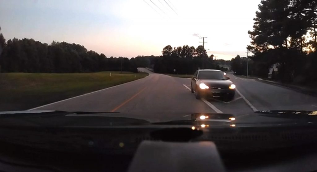  Red Light-Runner Causes Near-Miss, Cammer Names Video File “Absolute Idiot”