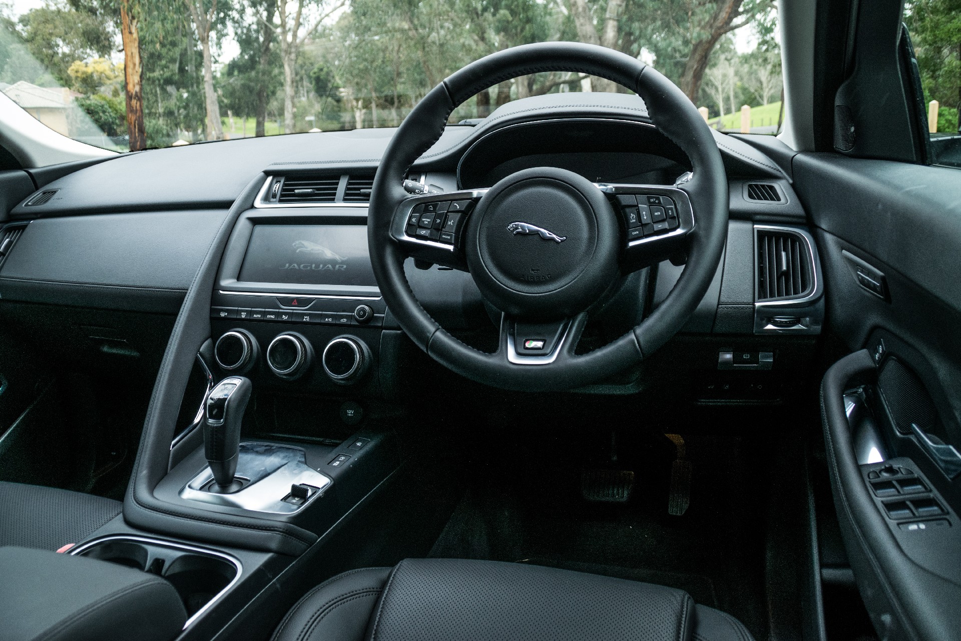 Driven: 2019 Jaguar E-Pace Has Great Looks – And Some Glaring Faults